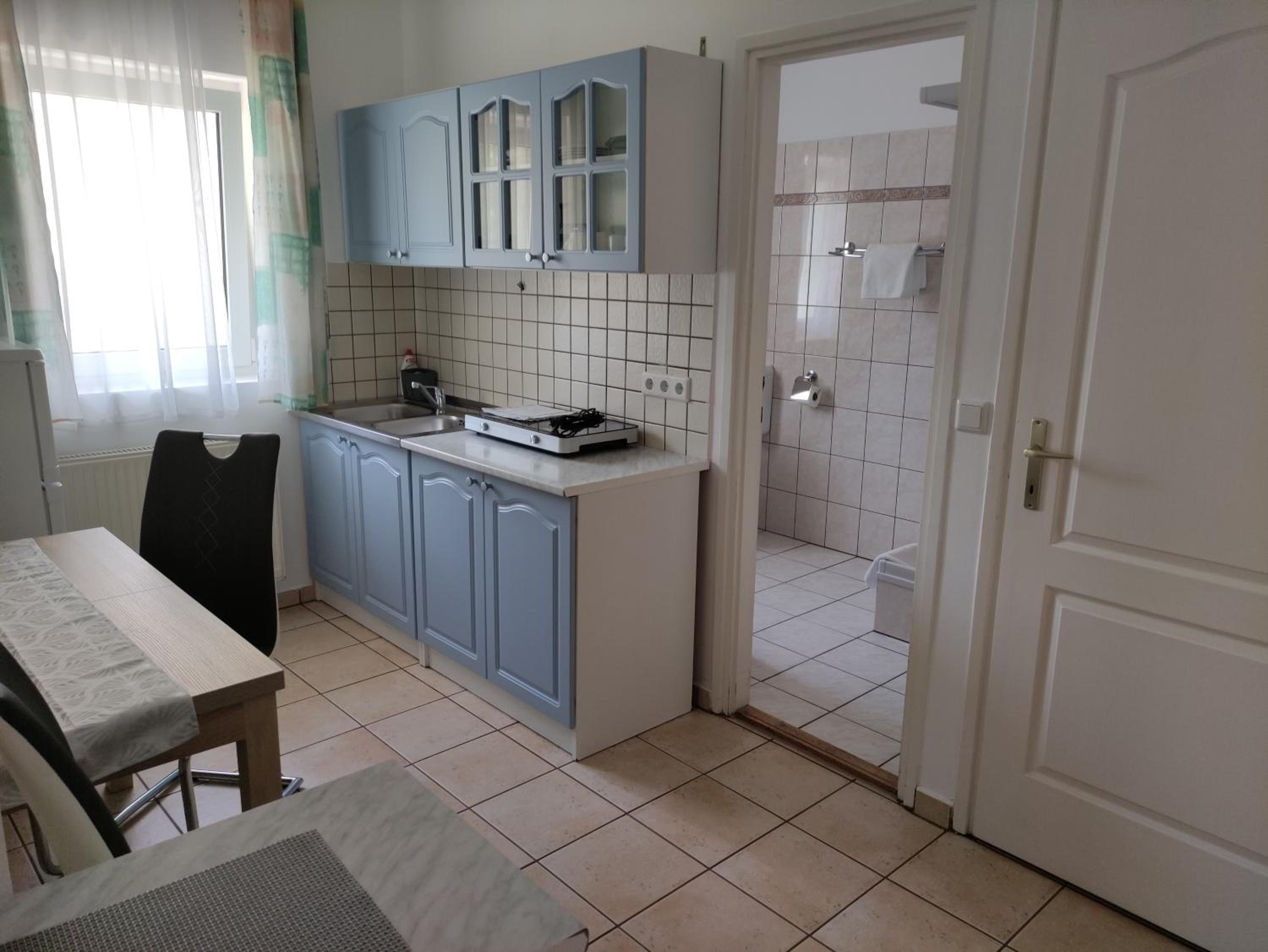 Zsanett Appartement view 5