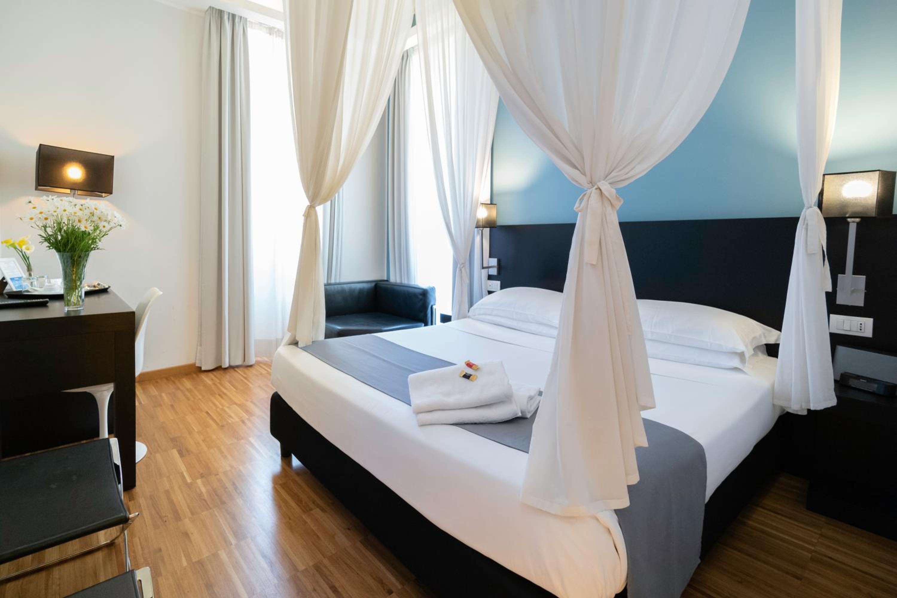 hotel room