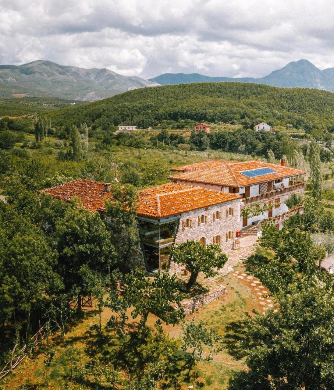 Mrizi i Zanave Agroturizëm