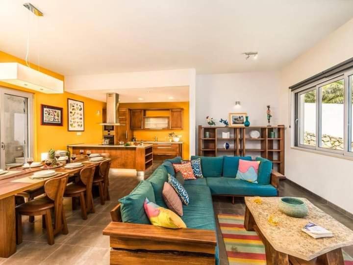 Wohnung mit 2 Schlafzimmer in der Villa Miravala view 5