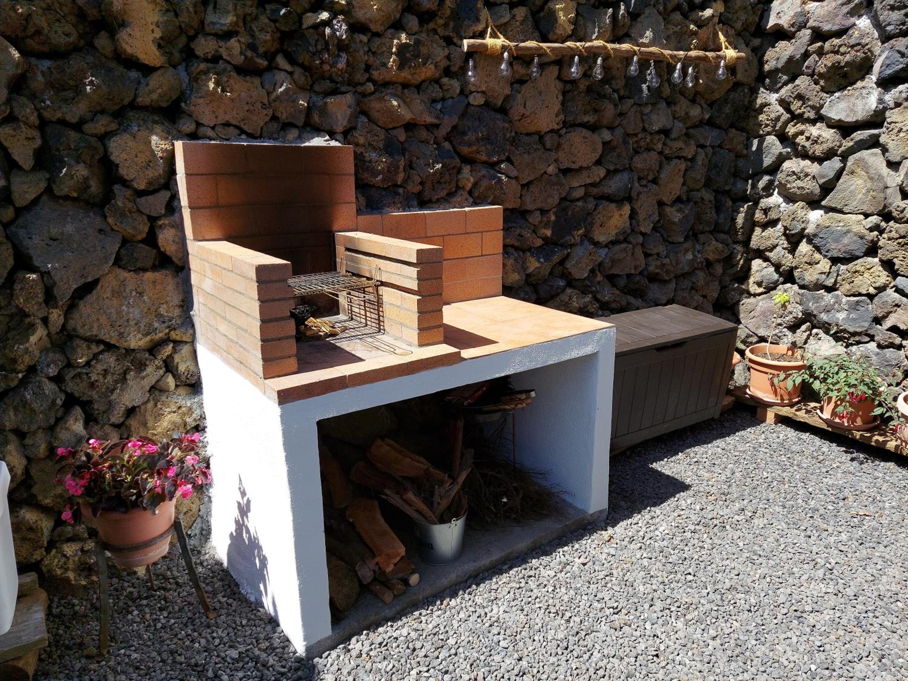 VV Casa Bastina "by henrypole home" view 5