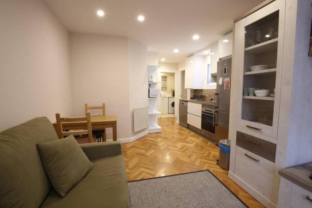 Apartamento Oviedo Las Palomas photo 5