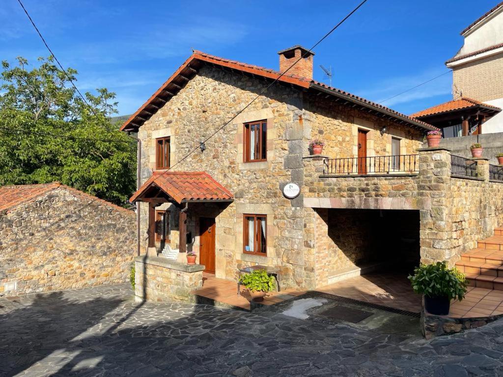 Apartamentos rurales La Casa Vieja De Alceda
