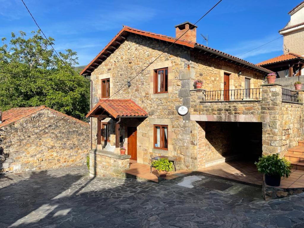 Apartamentos rurales La Casa Vieja De Alceda