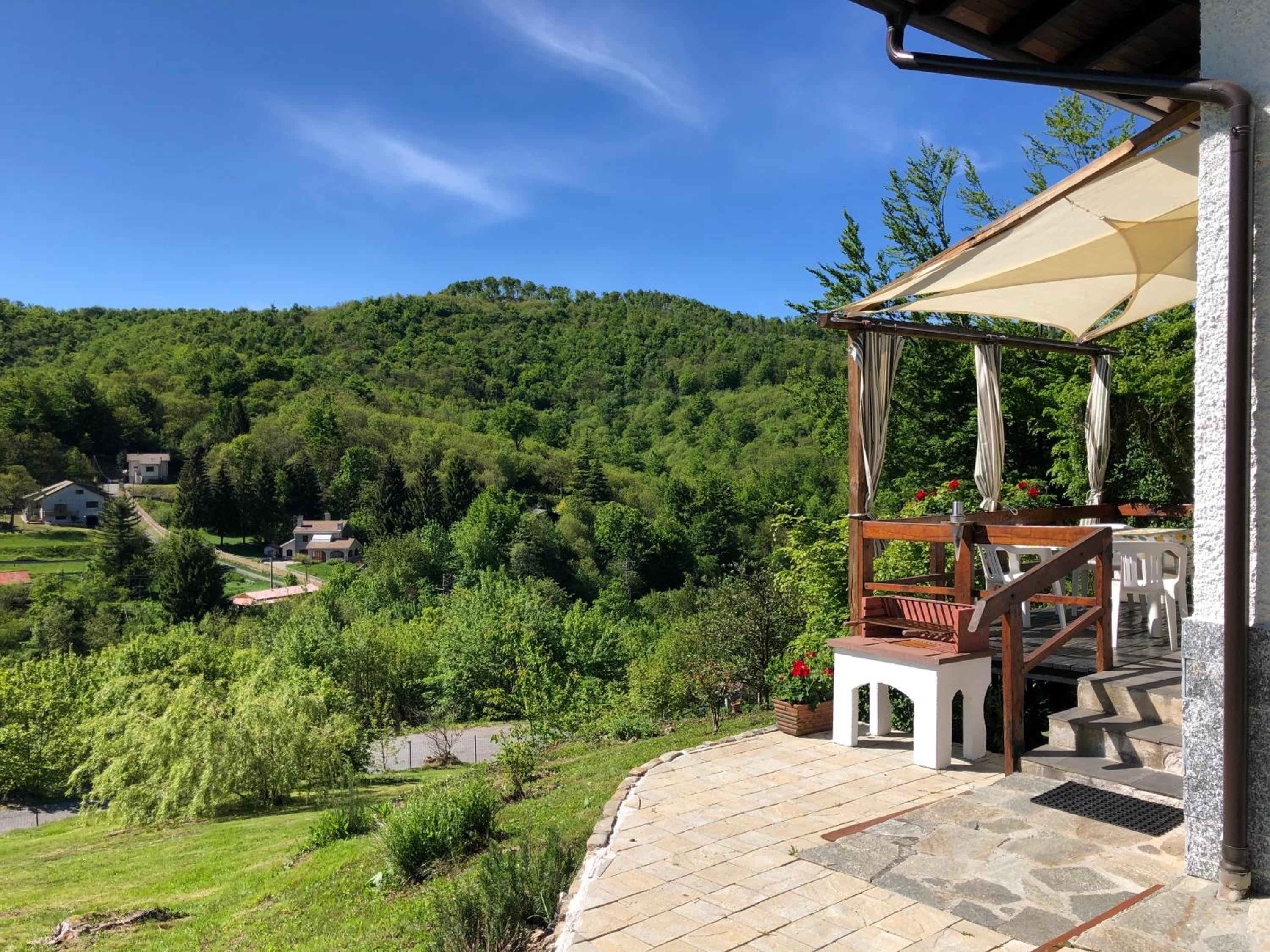 La casetta di Kamma & Niels a Montenotte view 5