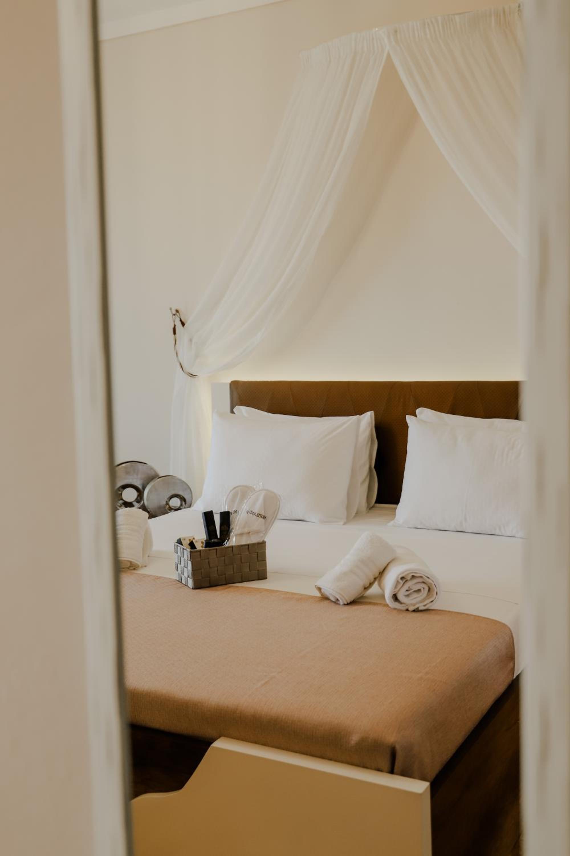 Sunrise Apartment
