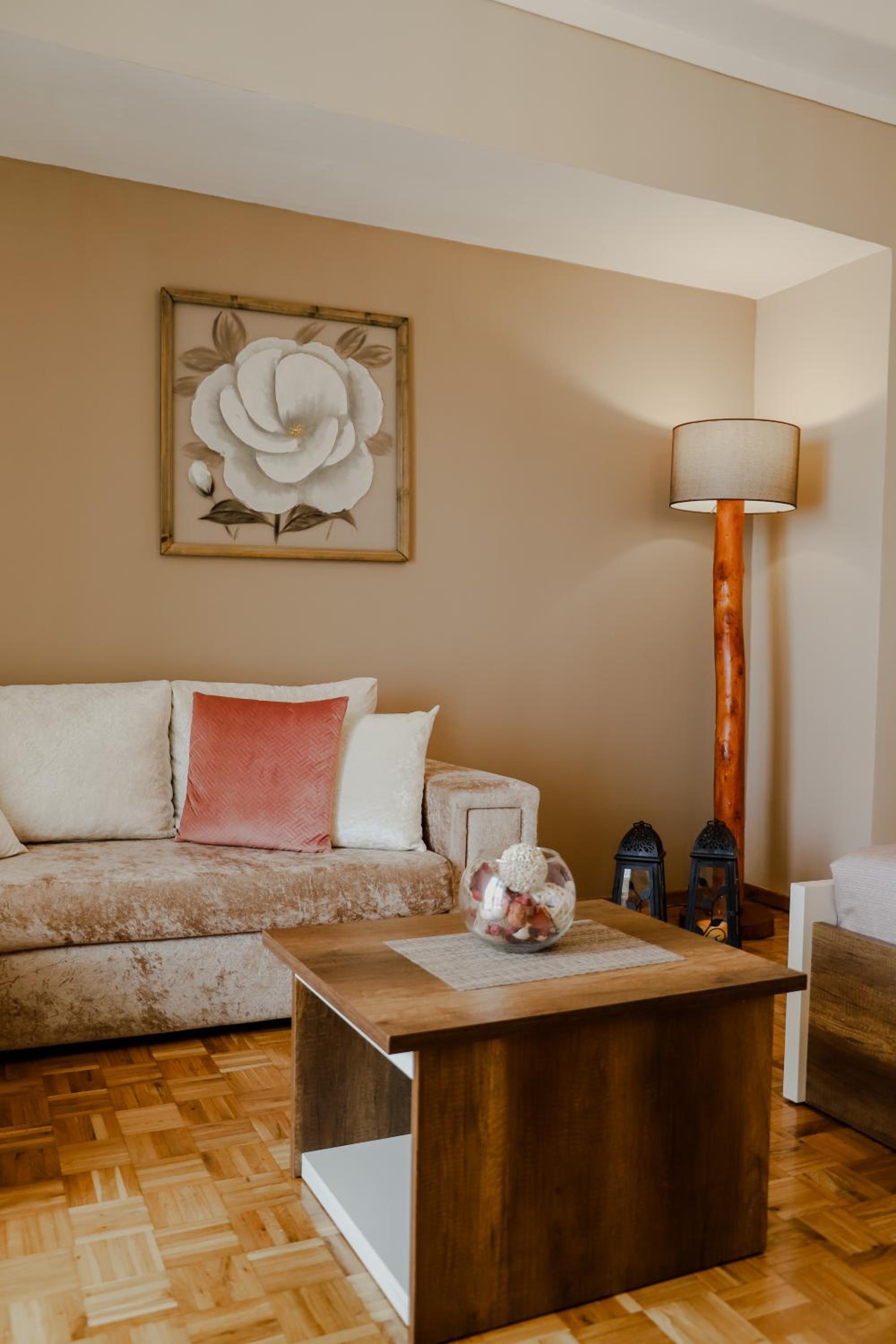 Sunrise Apartment
