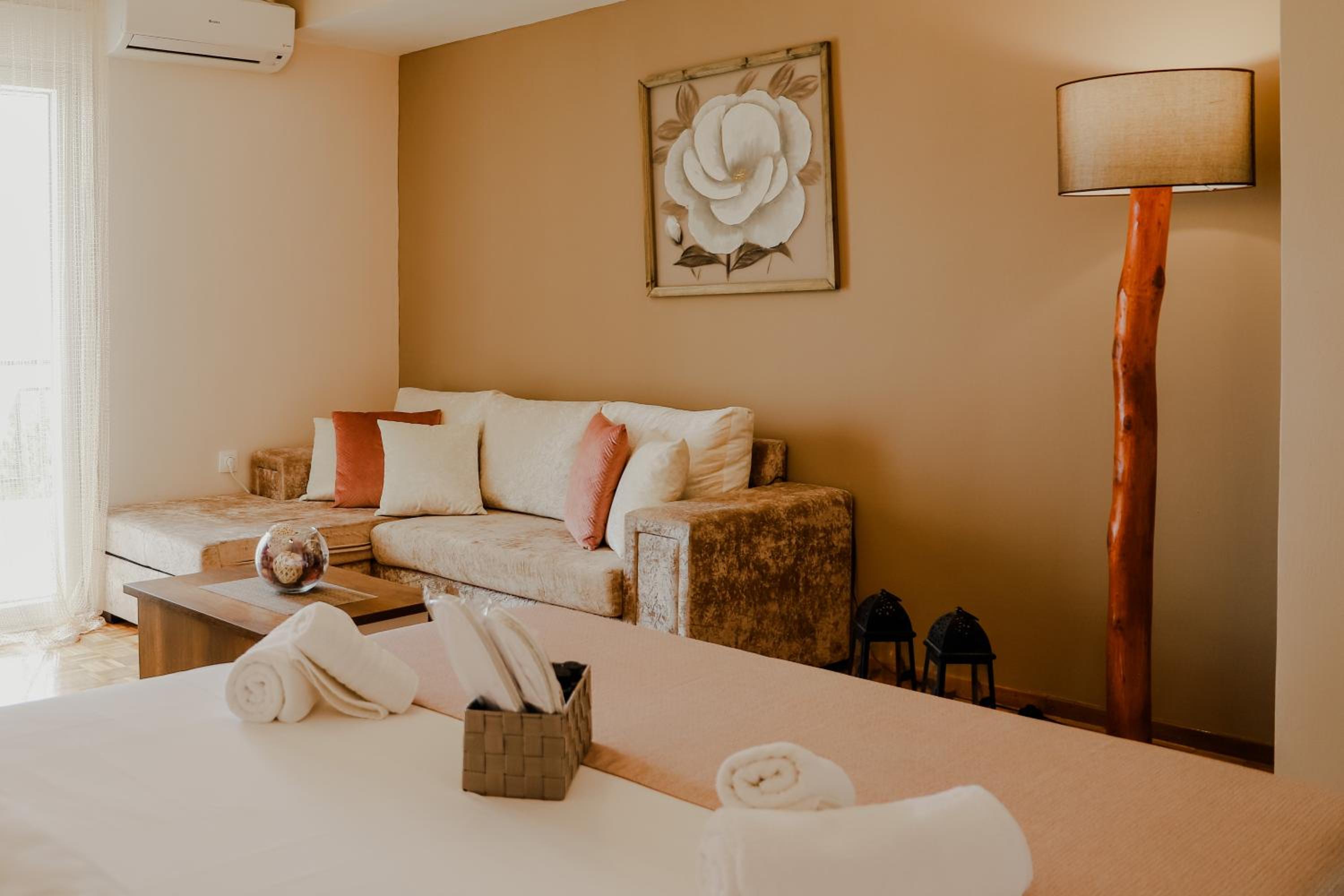 Sunrise Apartment