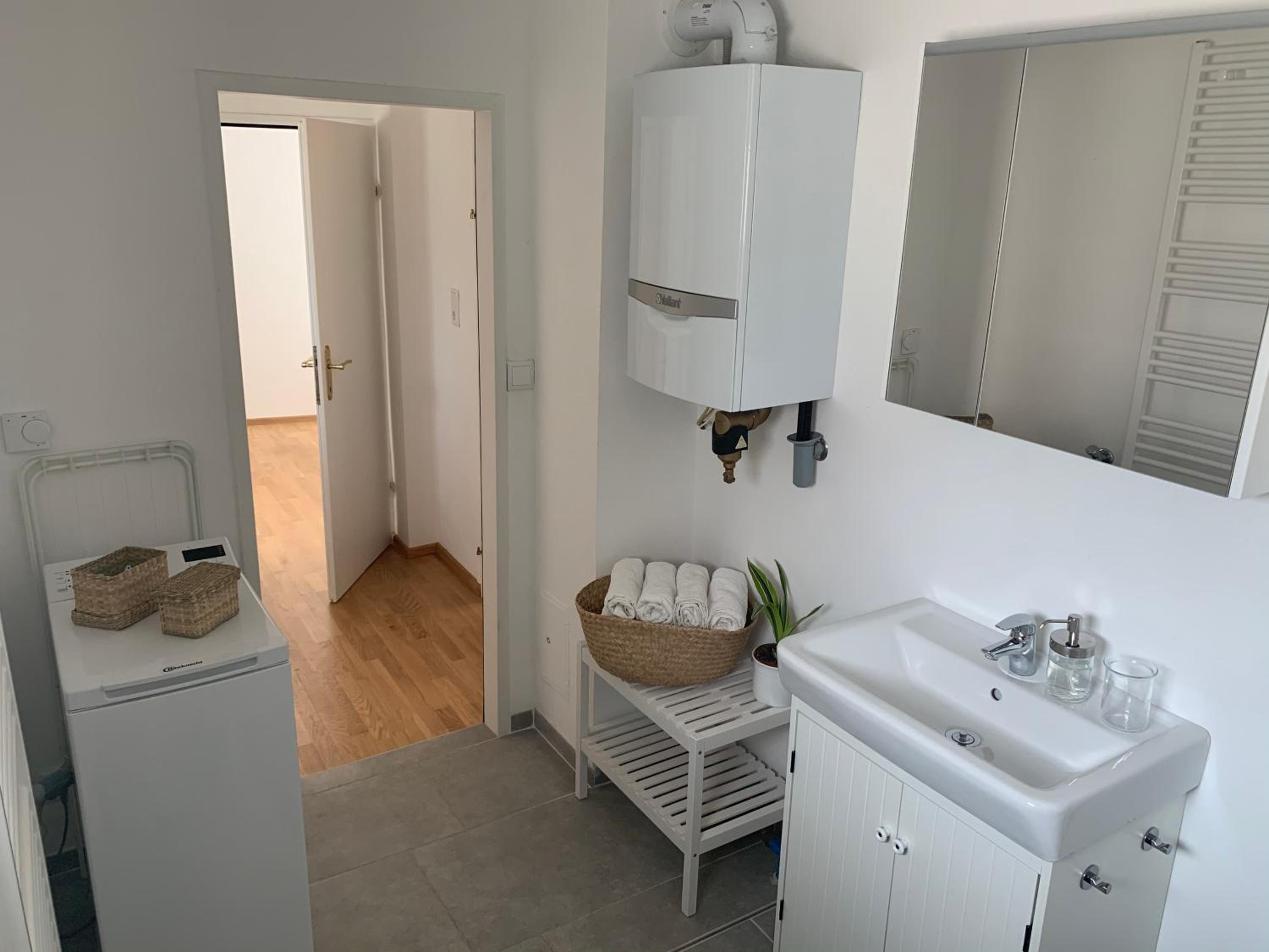 revLIVING Haus Clara am Berg mit kleinem Garten