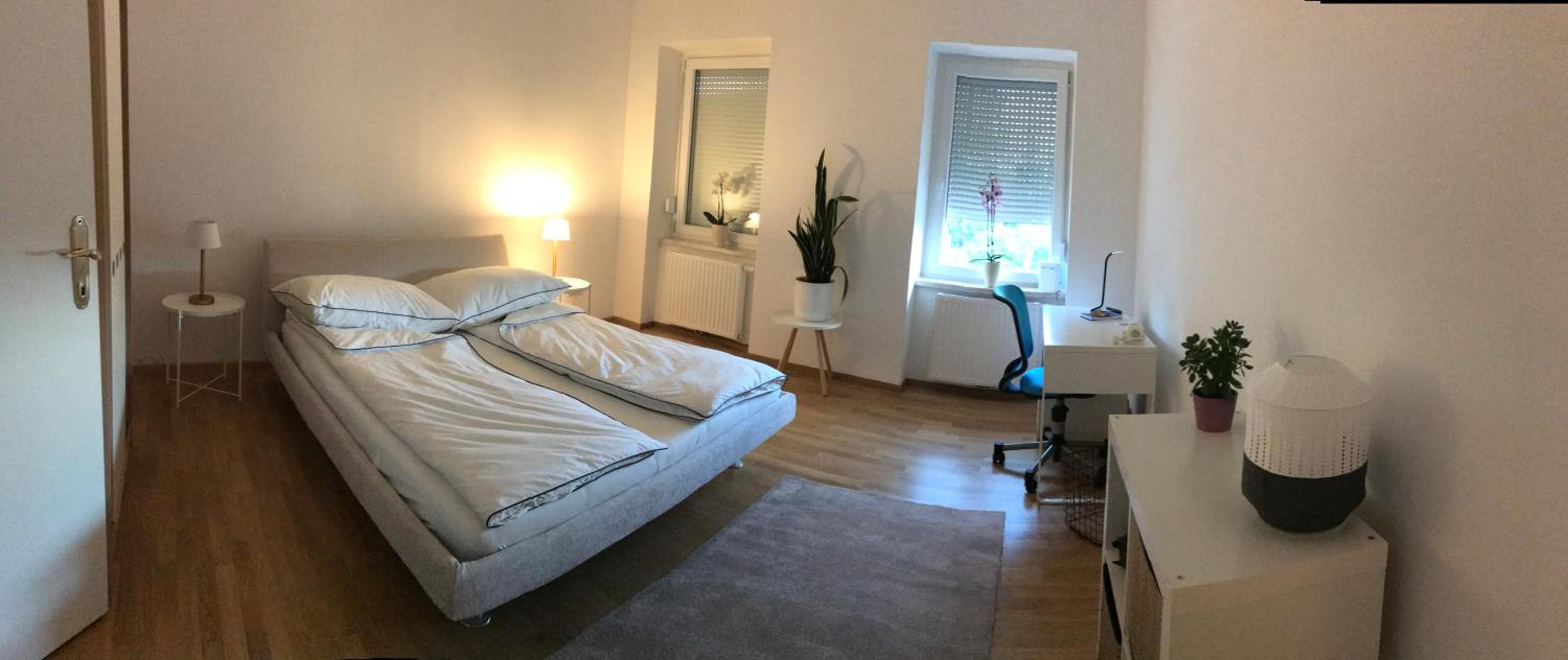 revLIVING Haus Clara am Berg mit kleinem Garten