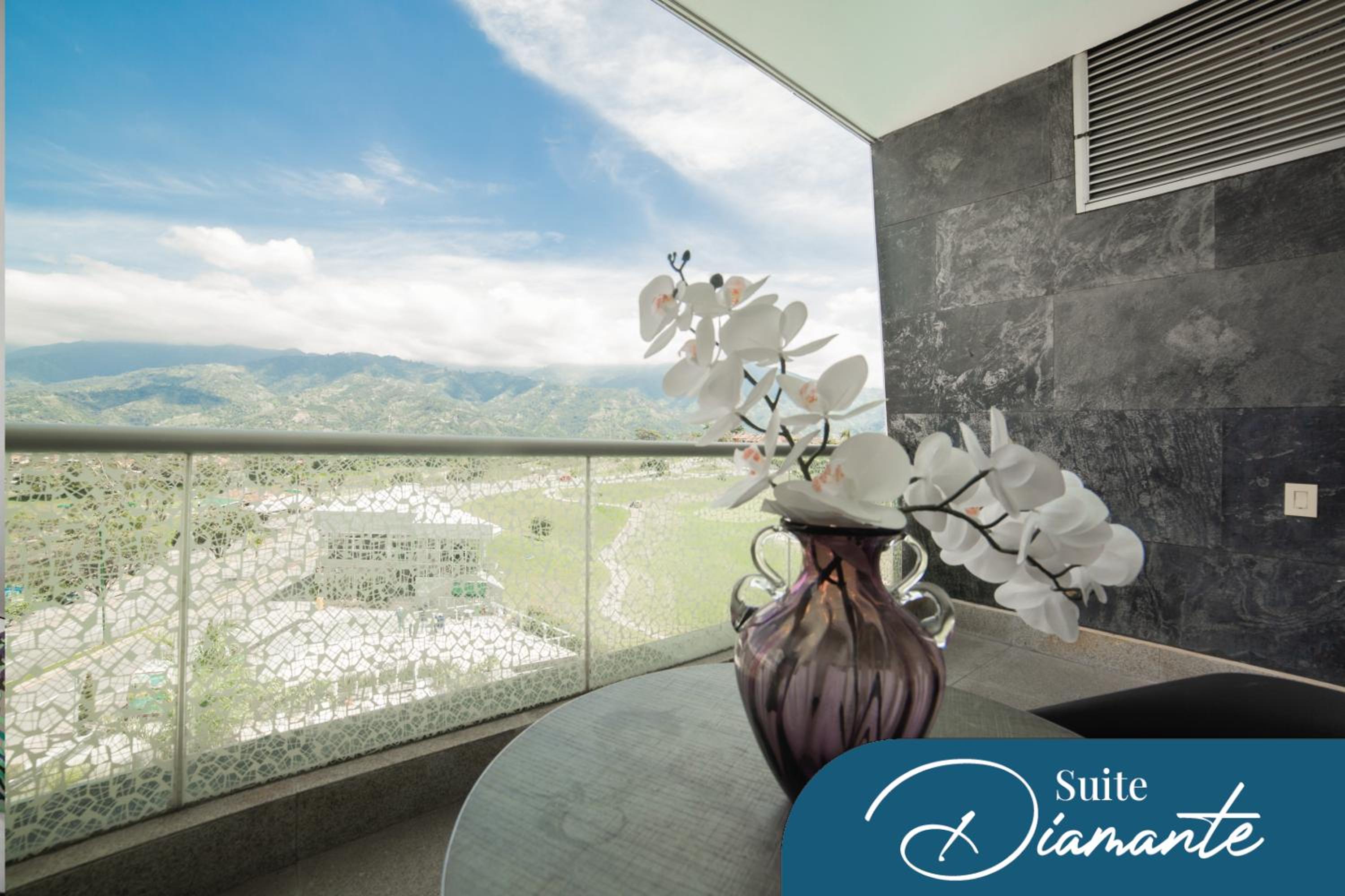 Punta Diamante Premium Hotel
