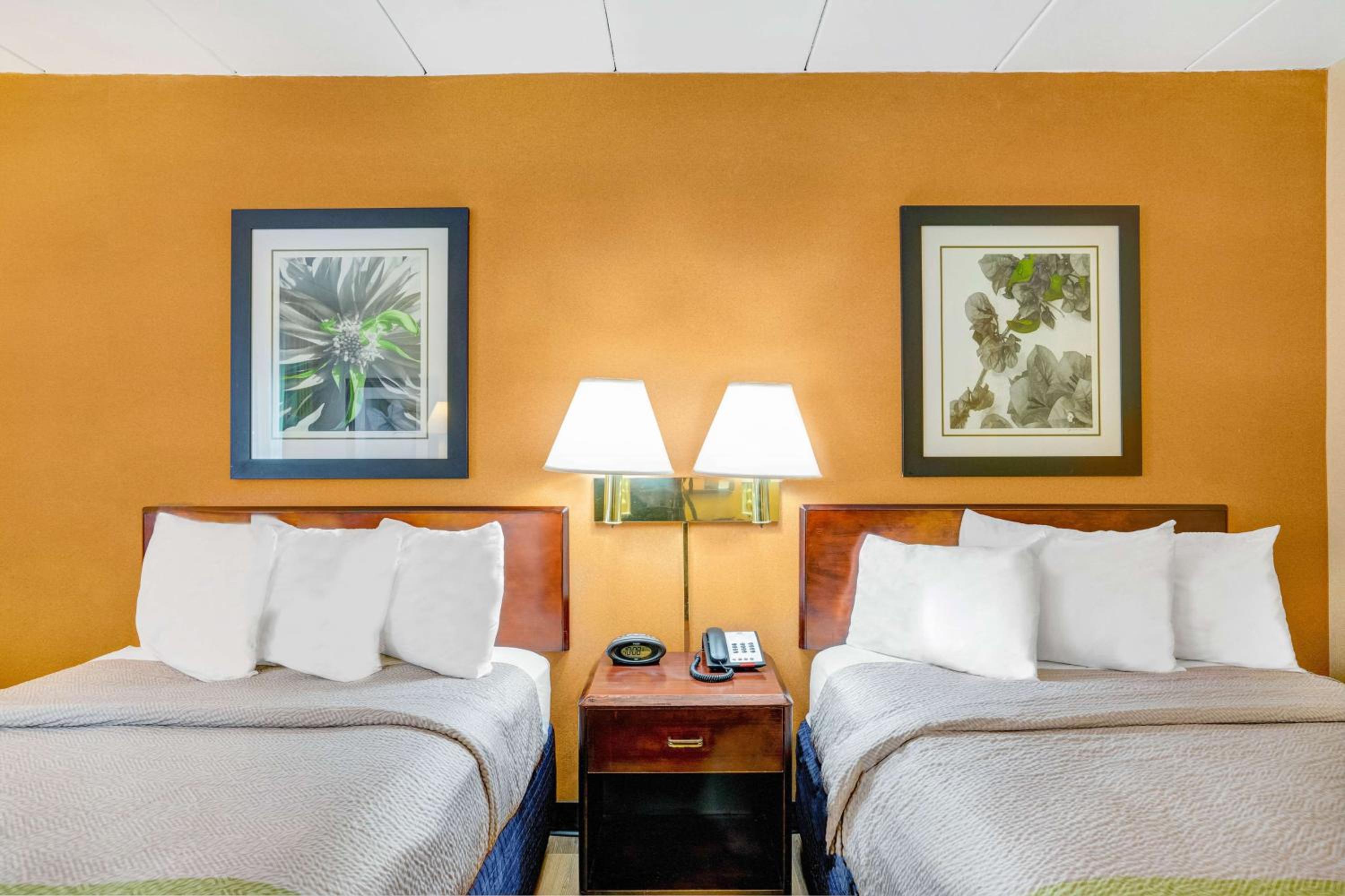 Milford Vacations - Motel 6-Milford, CT - Property Image 35