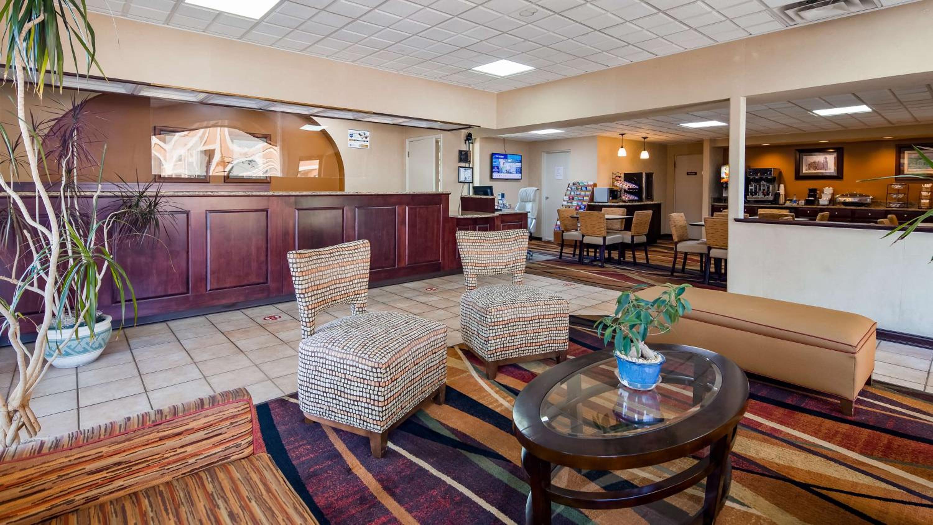 Cookeville Vacations - Best Western Thunderbird Motel - Property Image 1