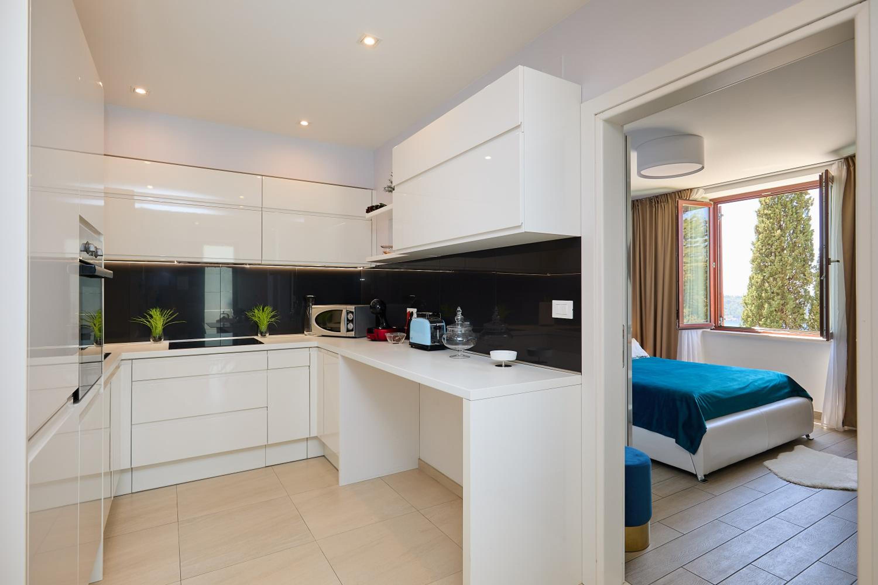 Villa King