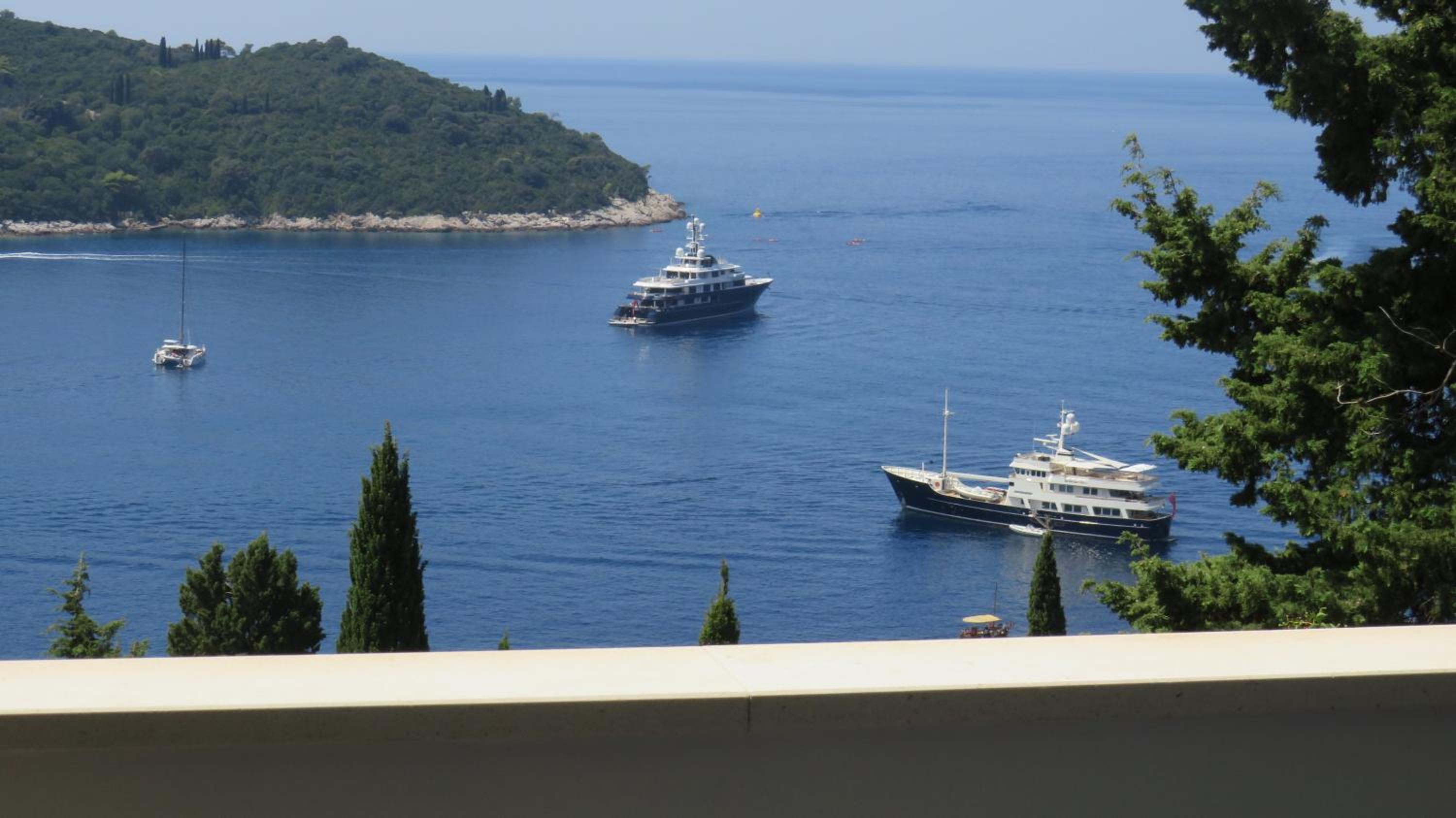 Villa King