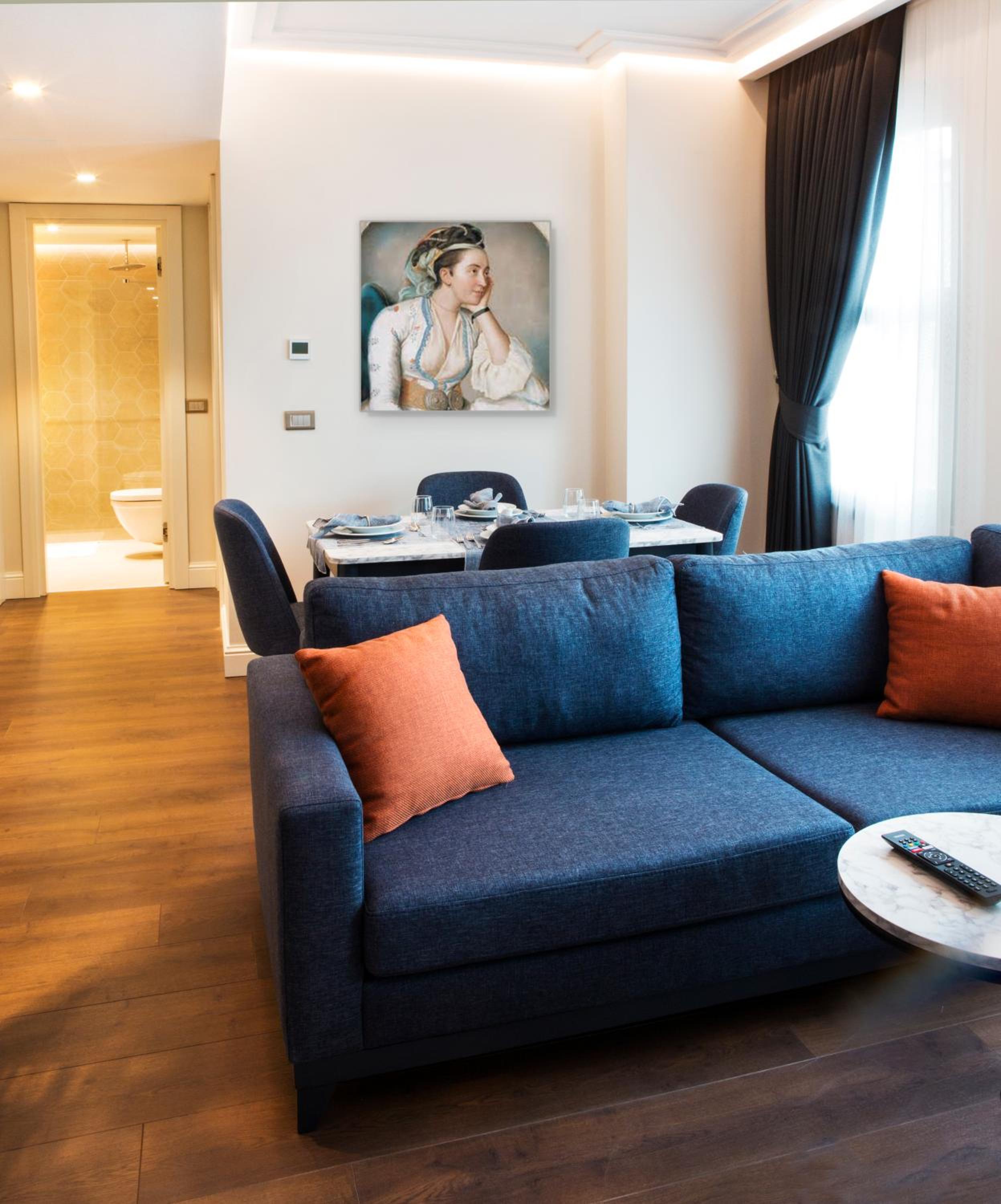 Garlon Residence - Image 38