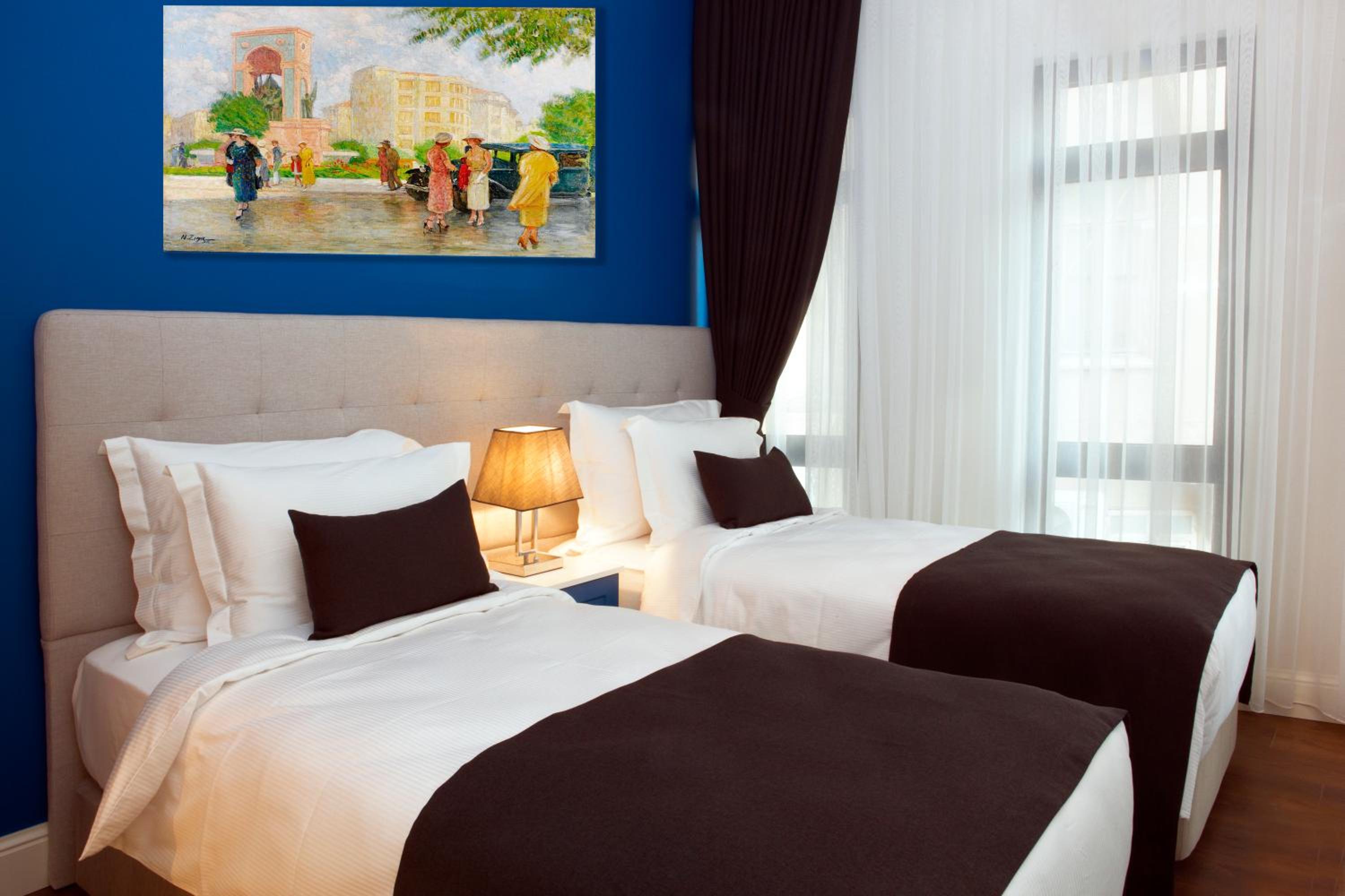 Garlon Residence - Image 49