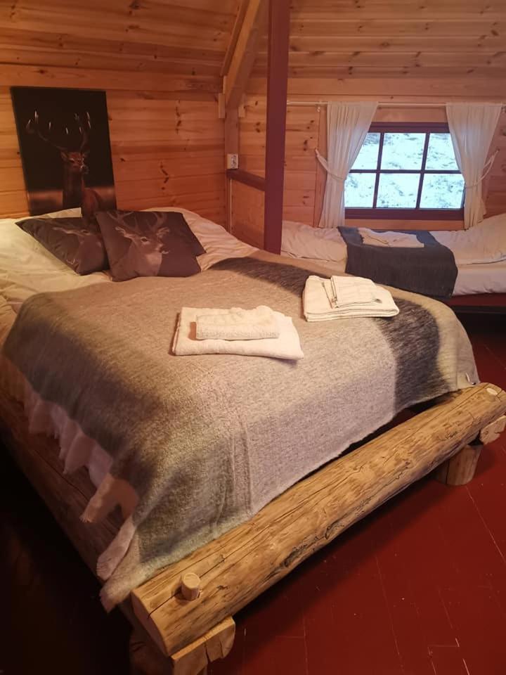 Vestvatn - Arctic Cabins view 4