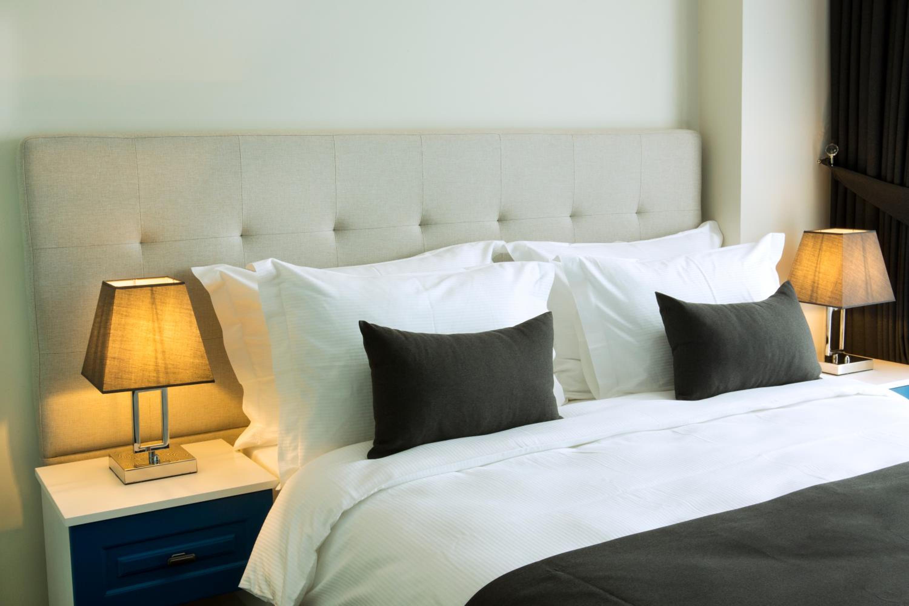 Garlon Residence - Image 55