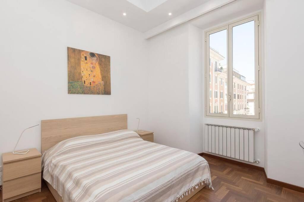Popolo Elegant Two Bedroom Apartment