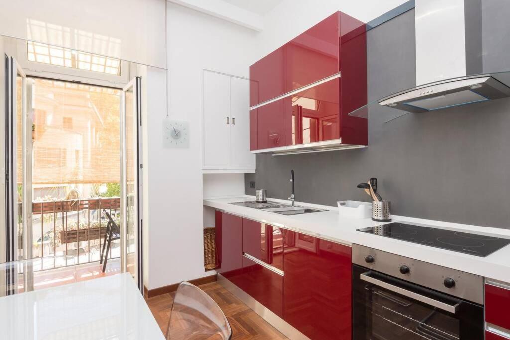 Popolo Elegant Two Bedroom Apartment