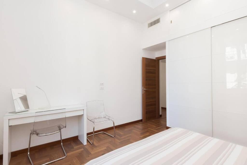 Popolo Elegant Two Bedroom Apartment