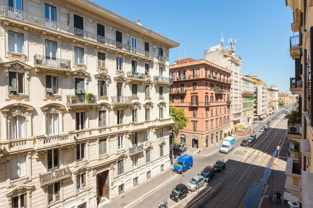 Popolo Elegant Two Bedroom Apartment