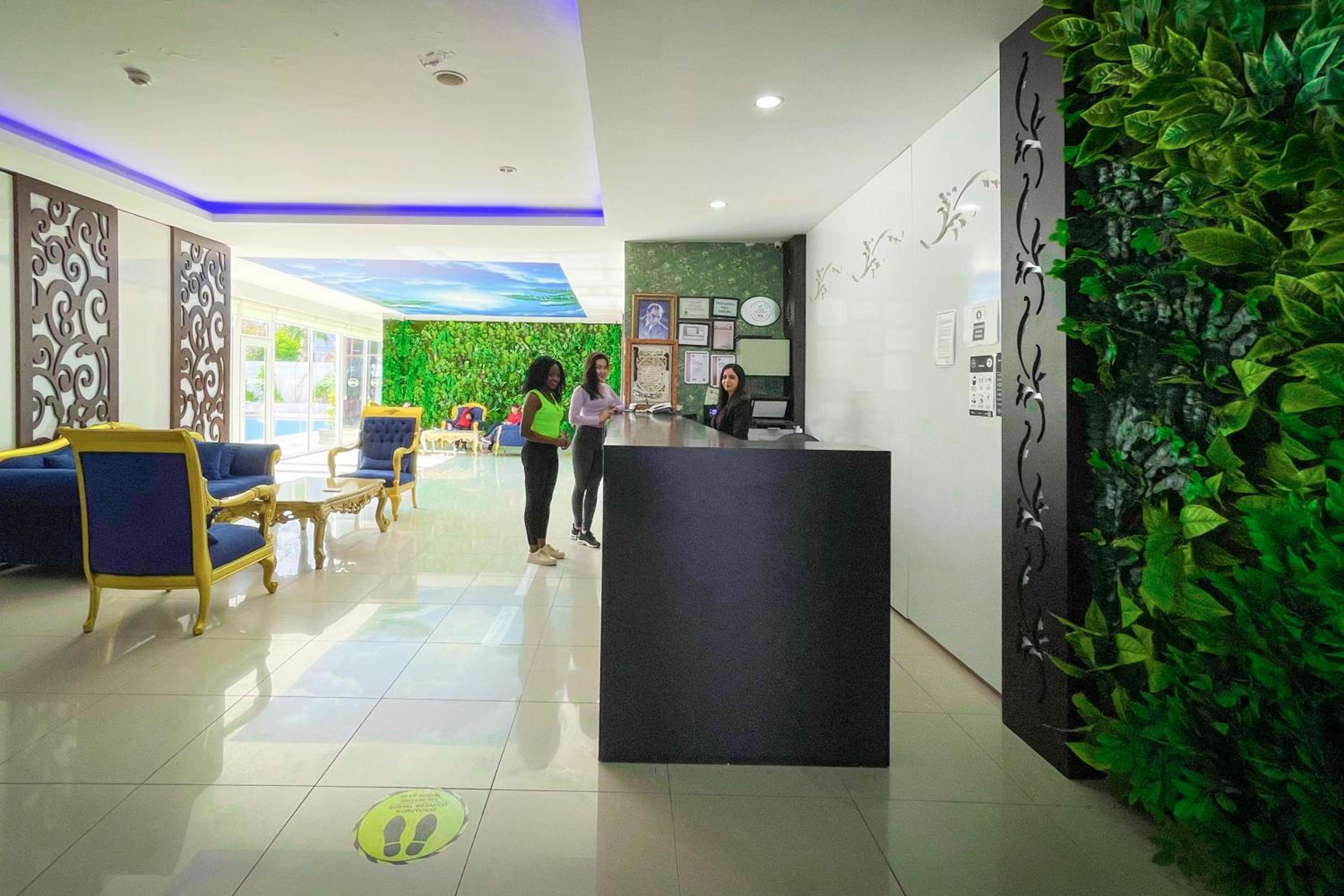 Kristal Beach Hotel - Image 27