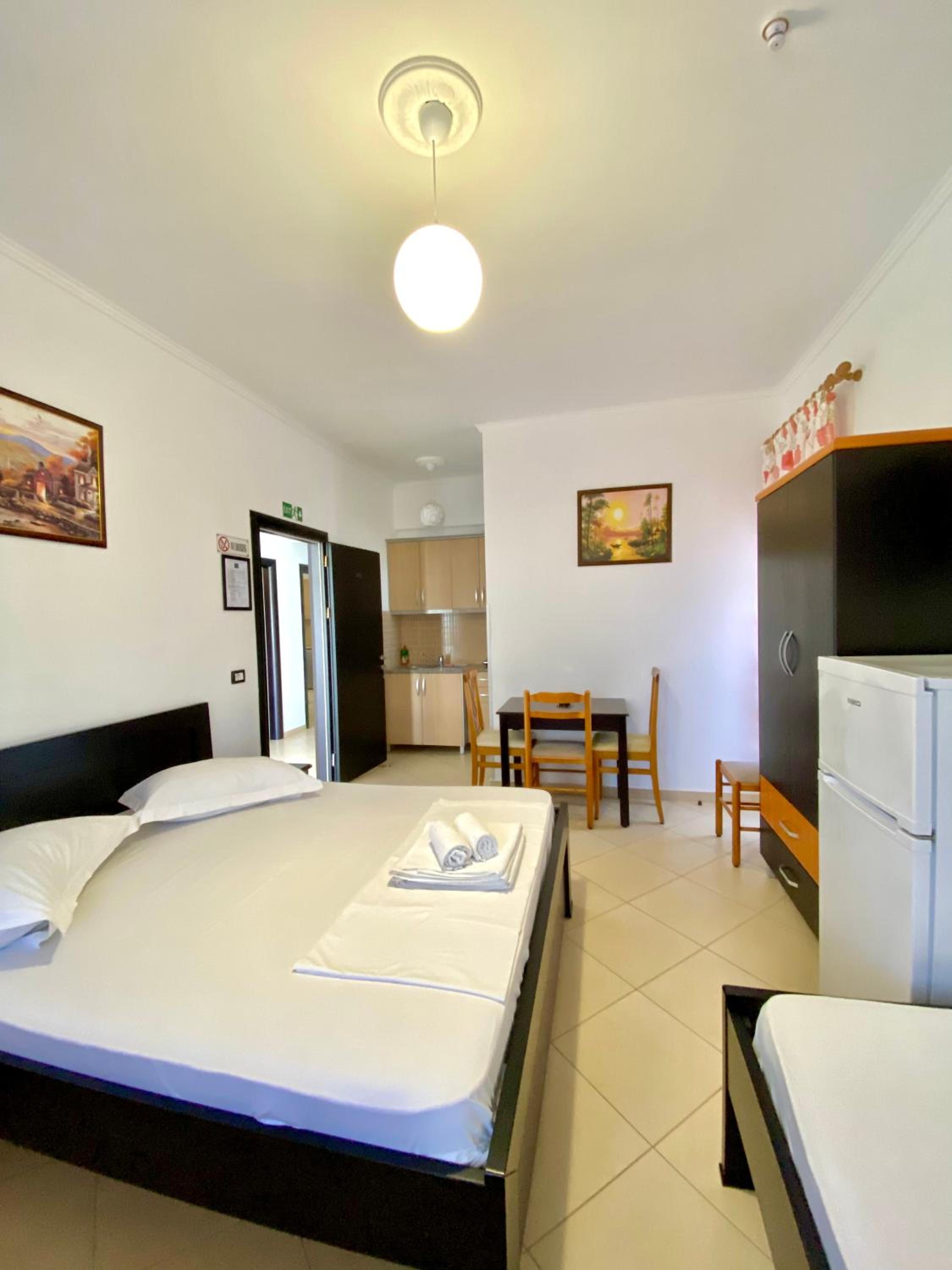 Brian Apartments