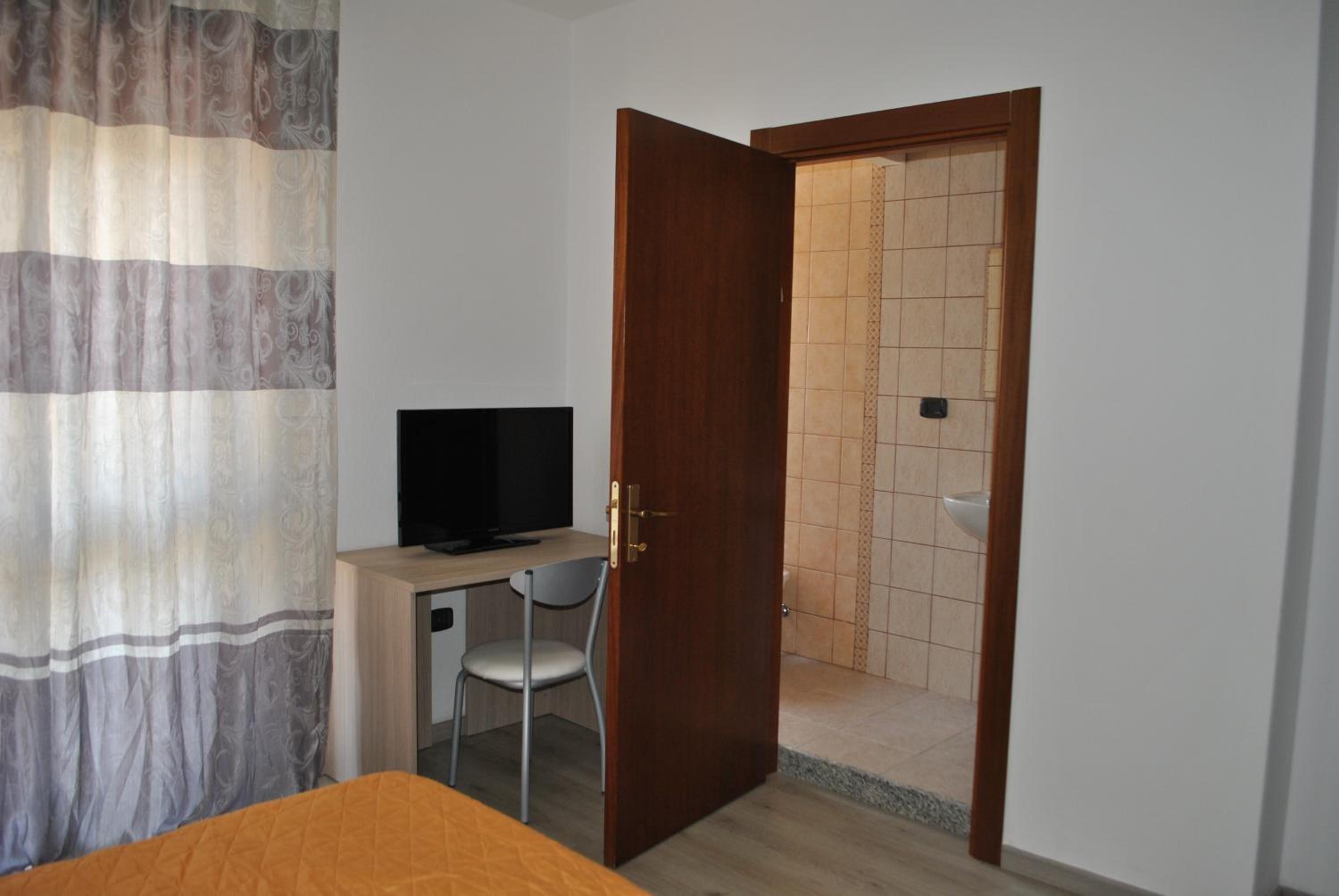 Raxul Room