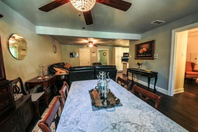 Brighton Bungalow Historic Town Square Charm Near Memphis Sleeps 6 view 5