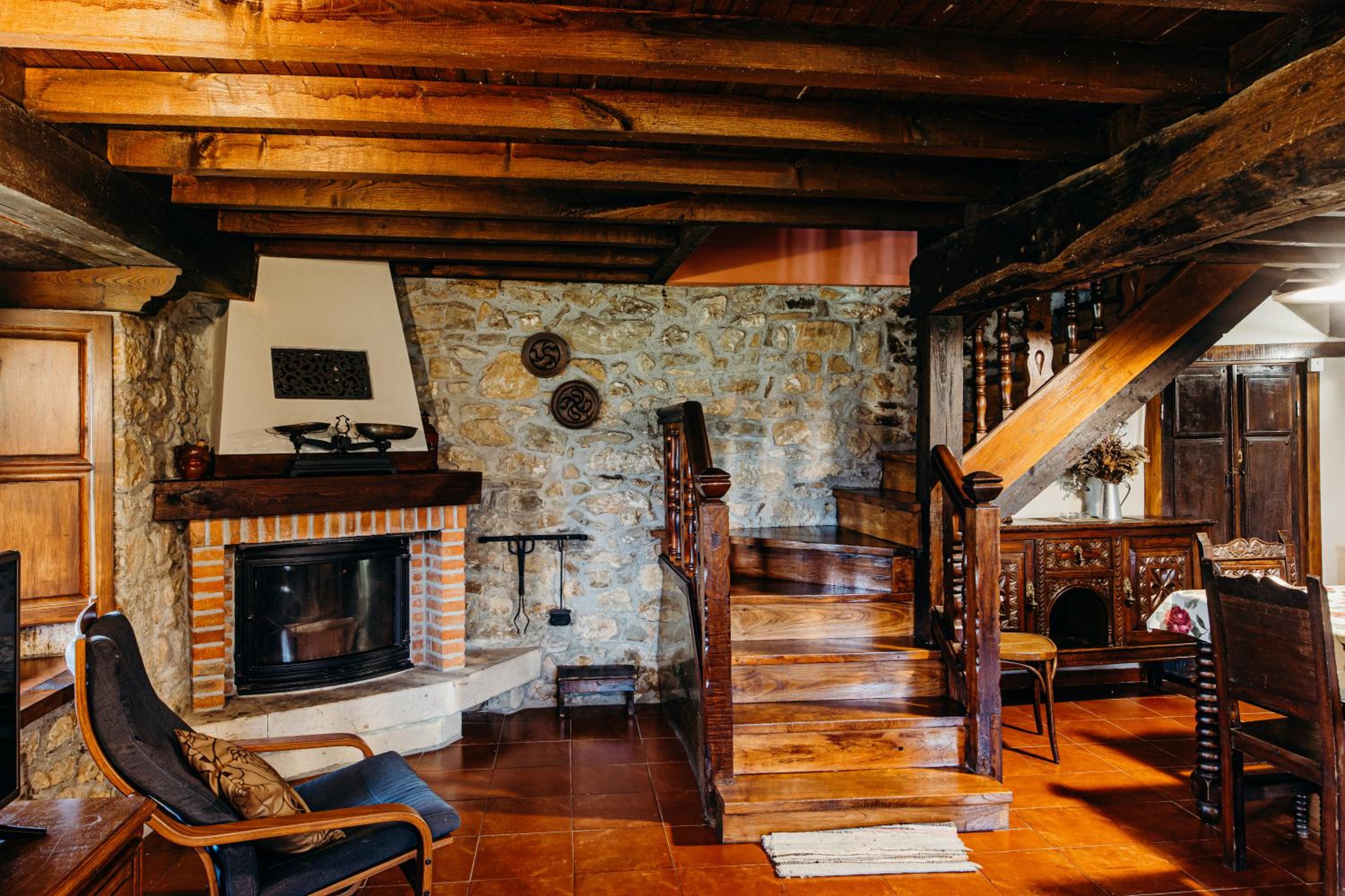 Photo 18