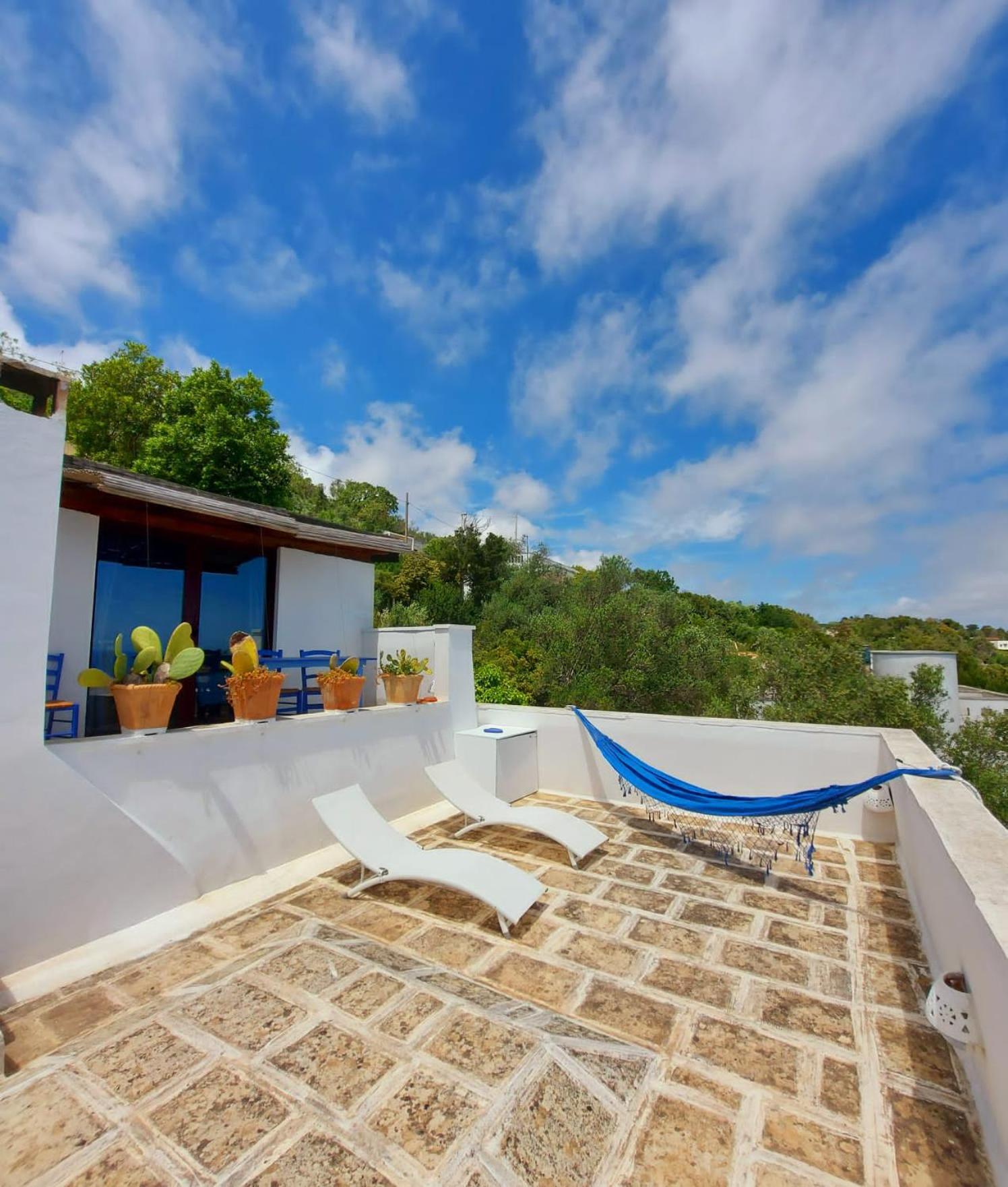 BLU SUITE COTTAGE SUL MARE e SWIMMING POOL view 2