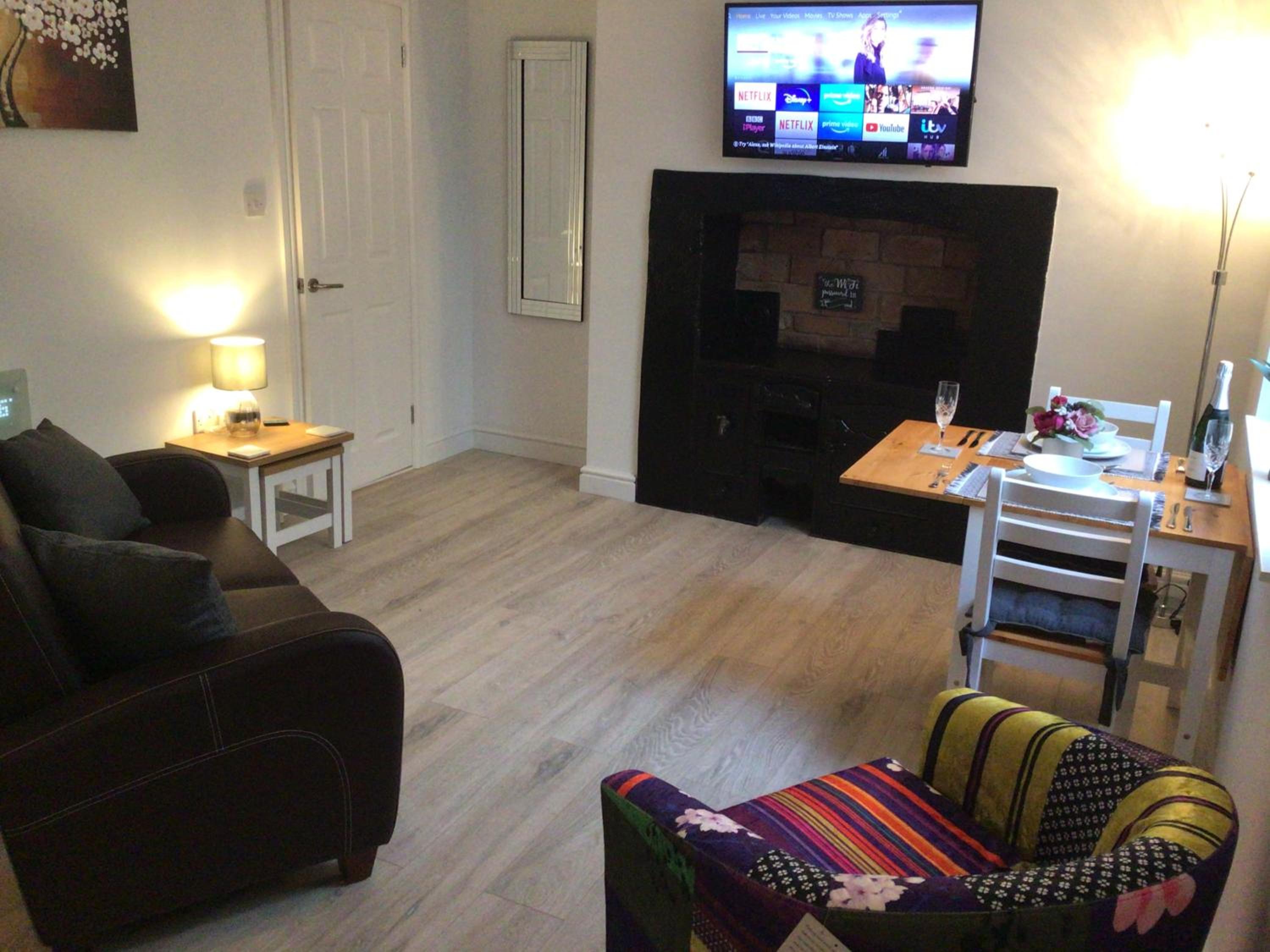 Photo 6