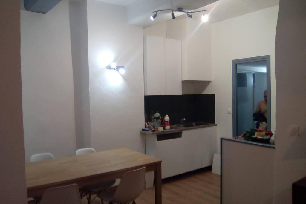 Old Nice Center last stage photo 2