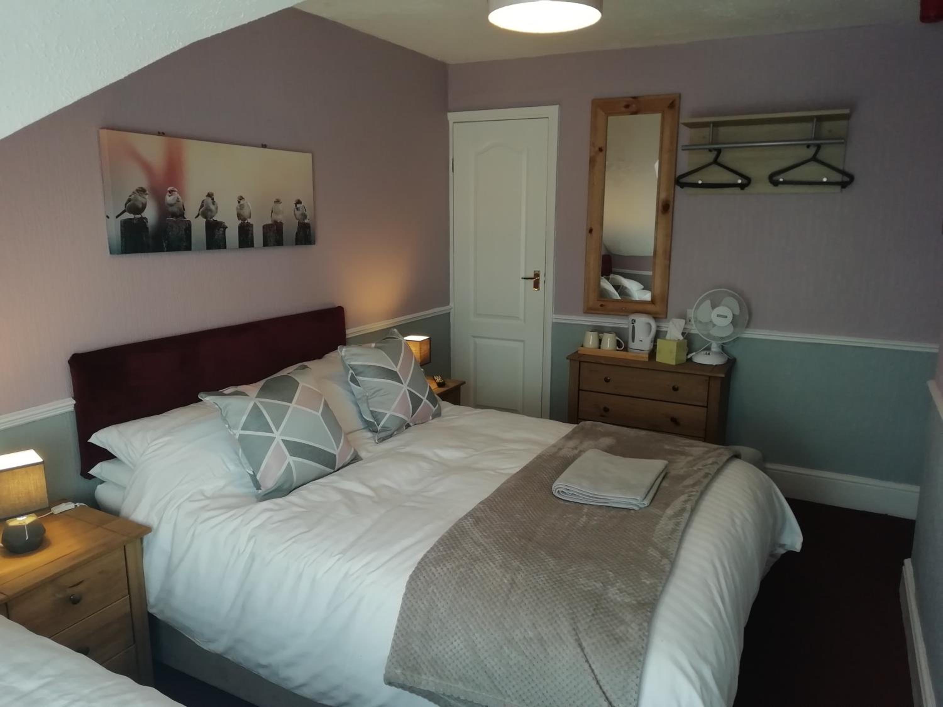 Shirley Heights Hotel