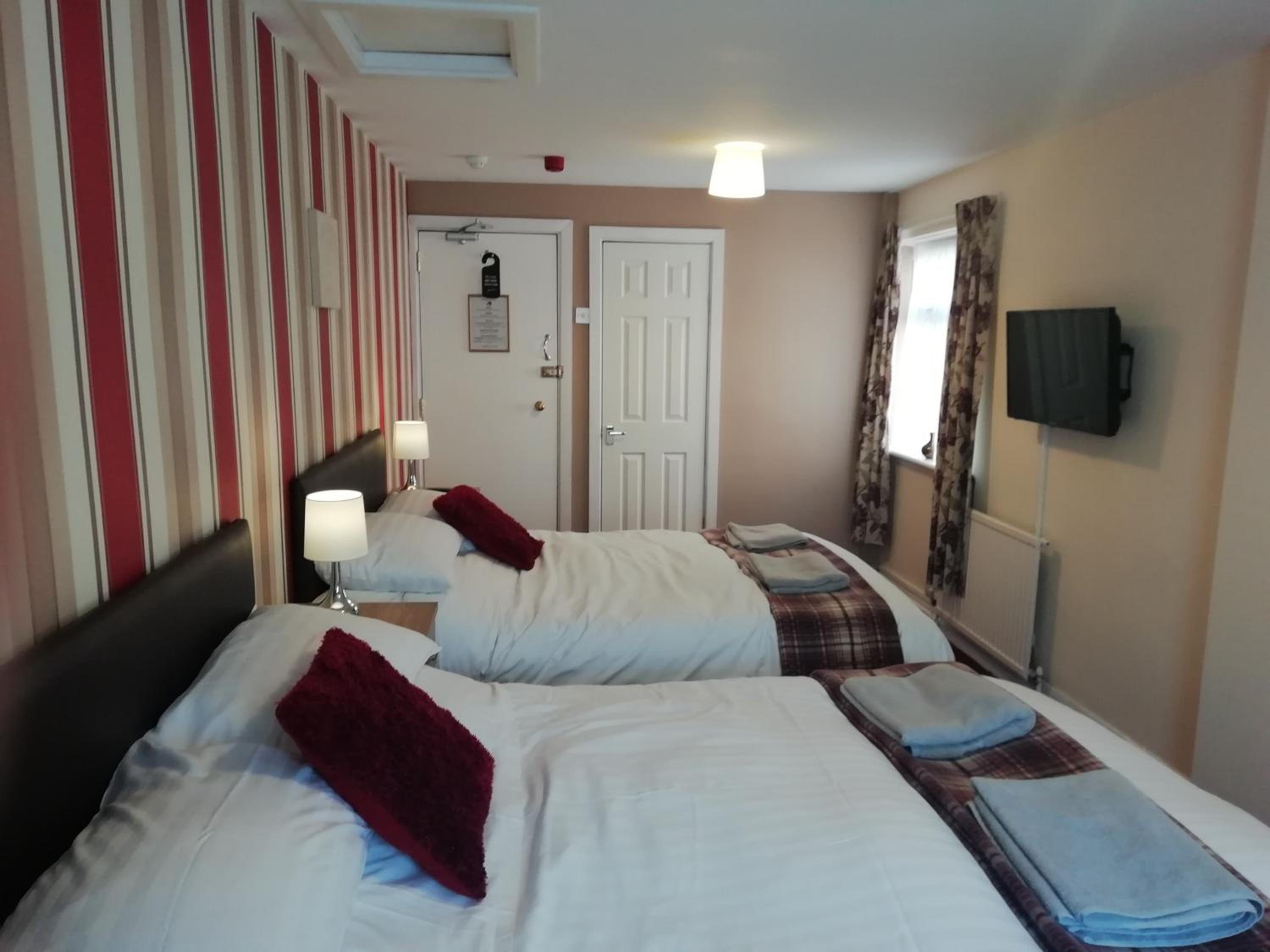 Shirley Heights Hotel