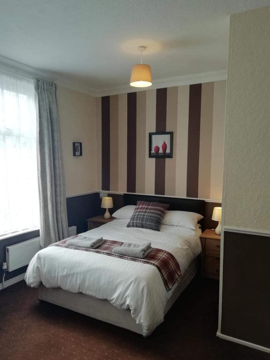 Shirley Heights Hotel
