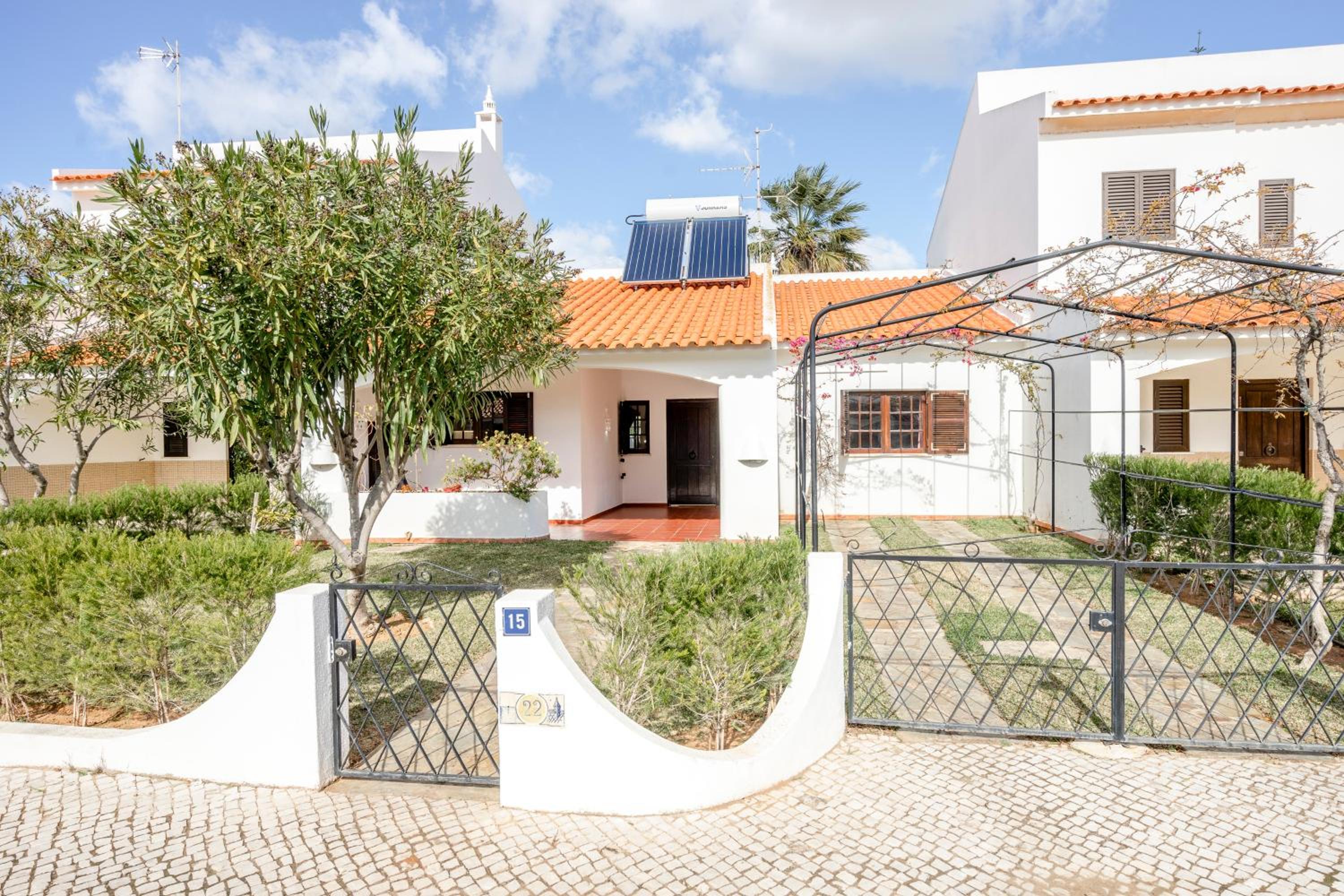 Hotel Altura Inn Cottage - Image 1