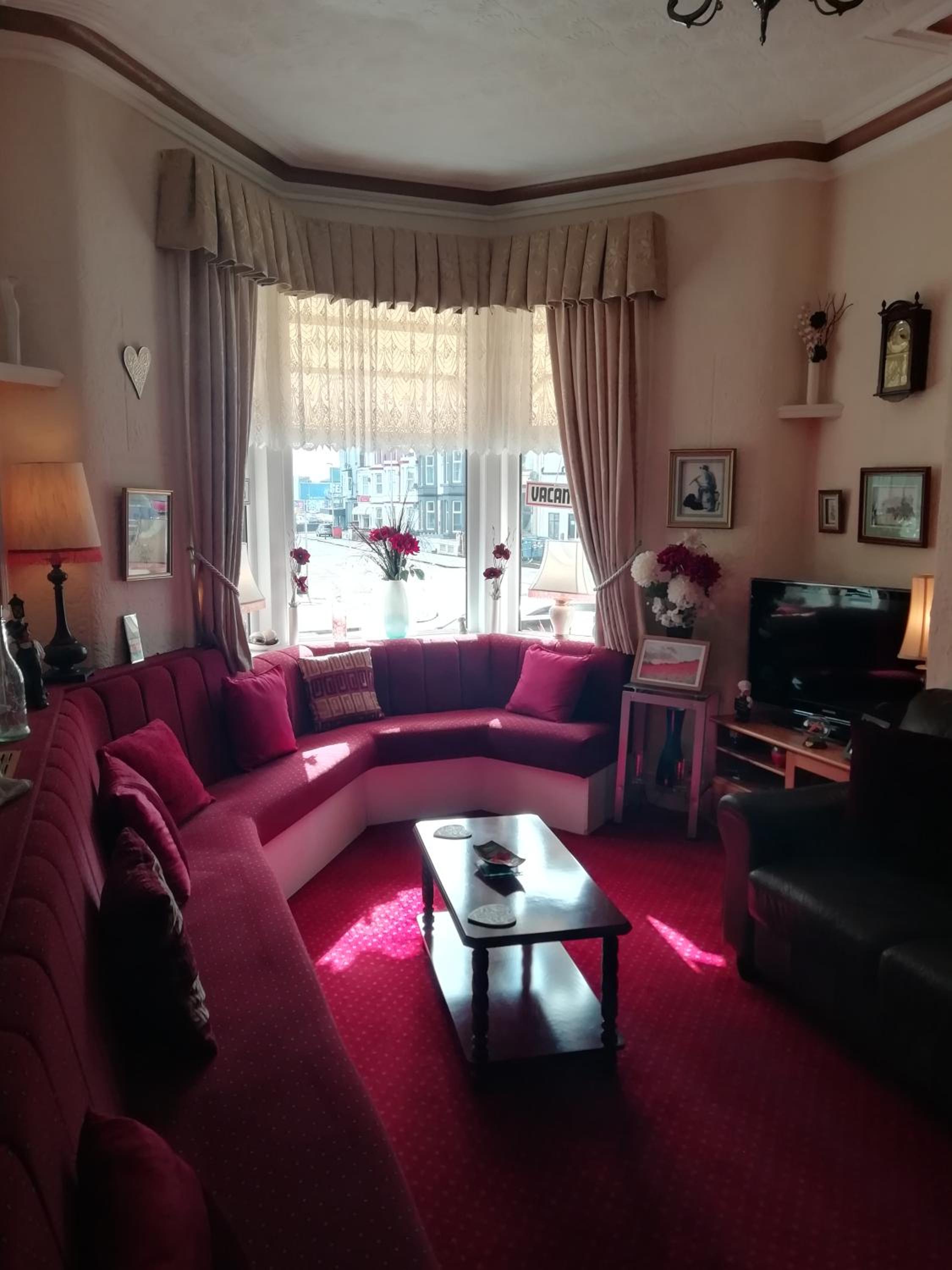 Shirley Heights Hotel