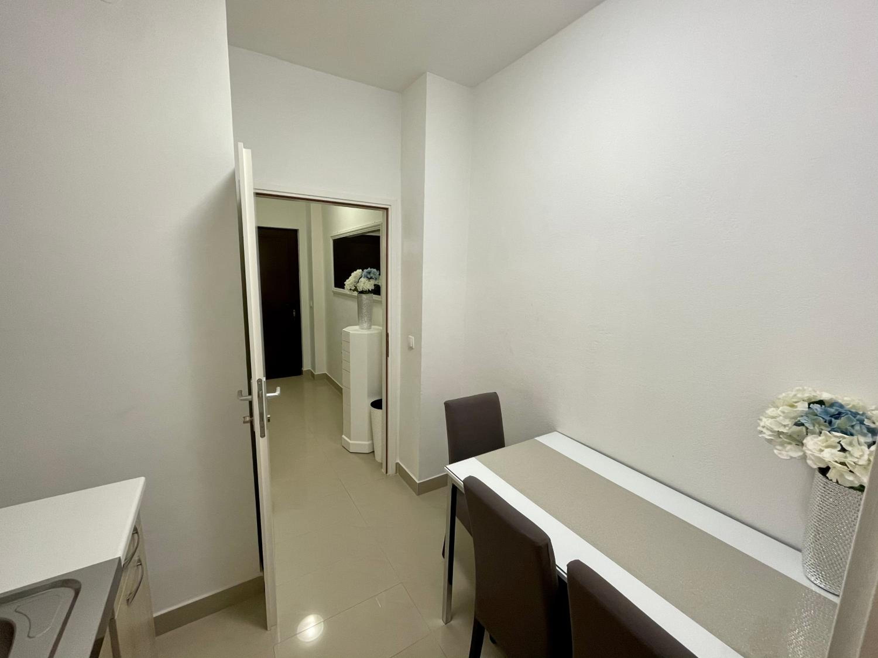 Central Square Guest House