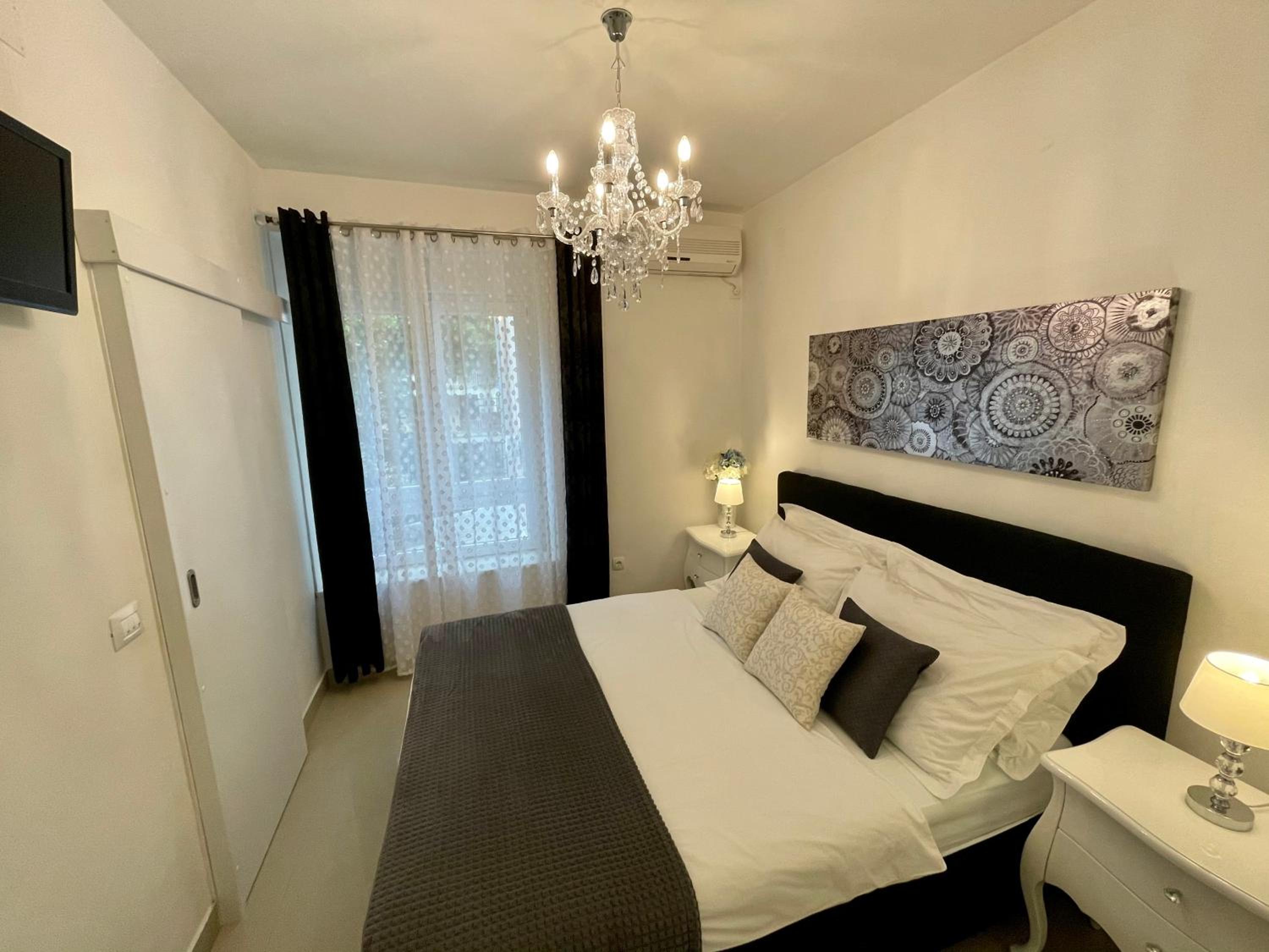Central Square Guest House
