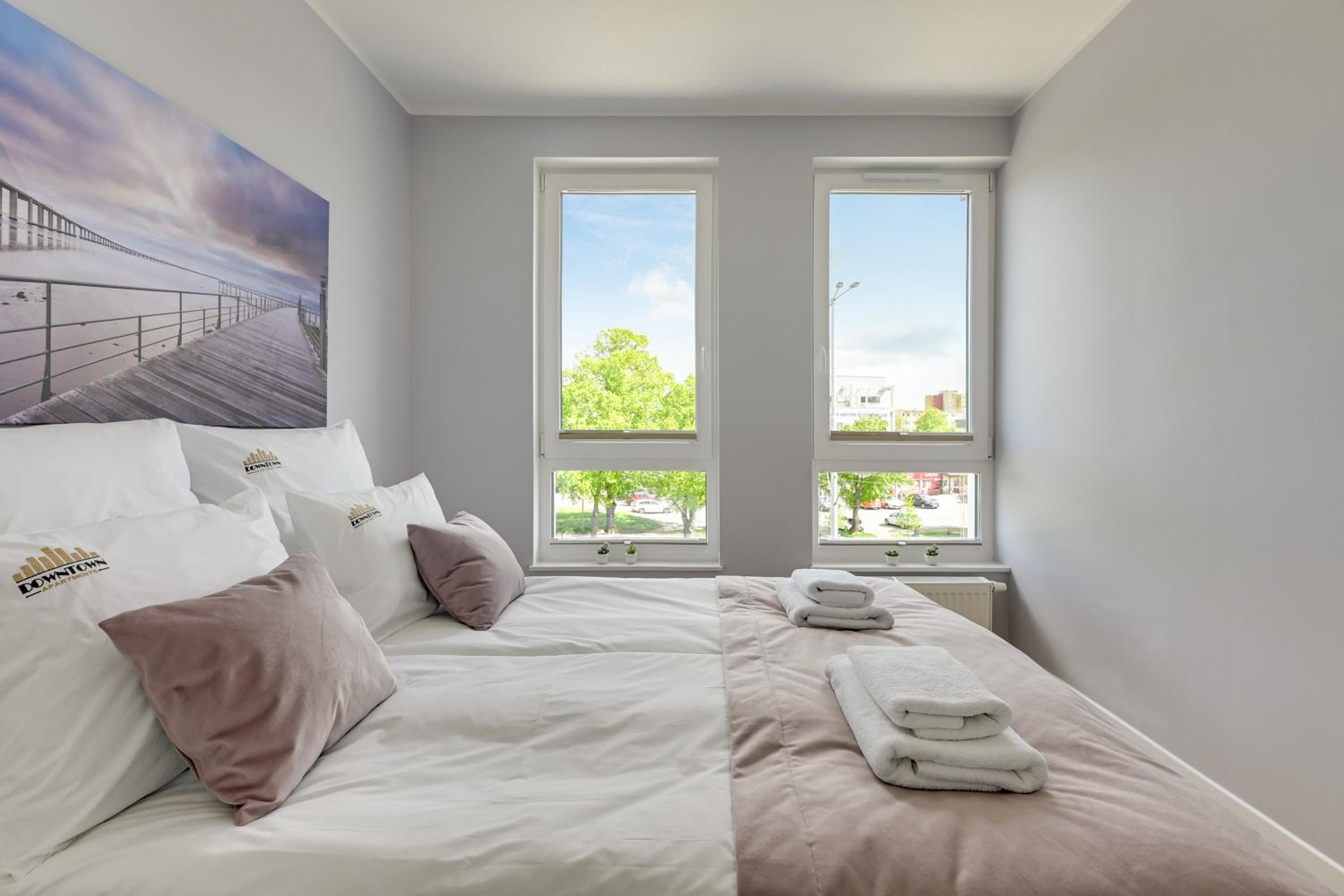 Navio by the Sea by Downtown Apartments