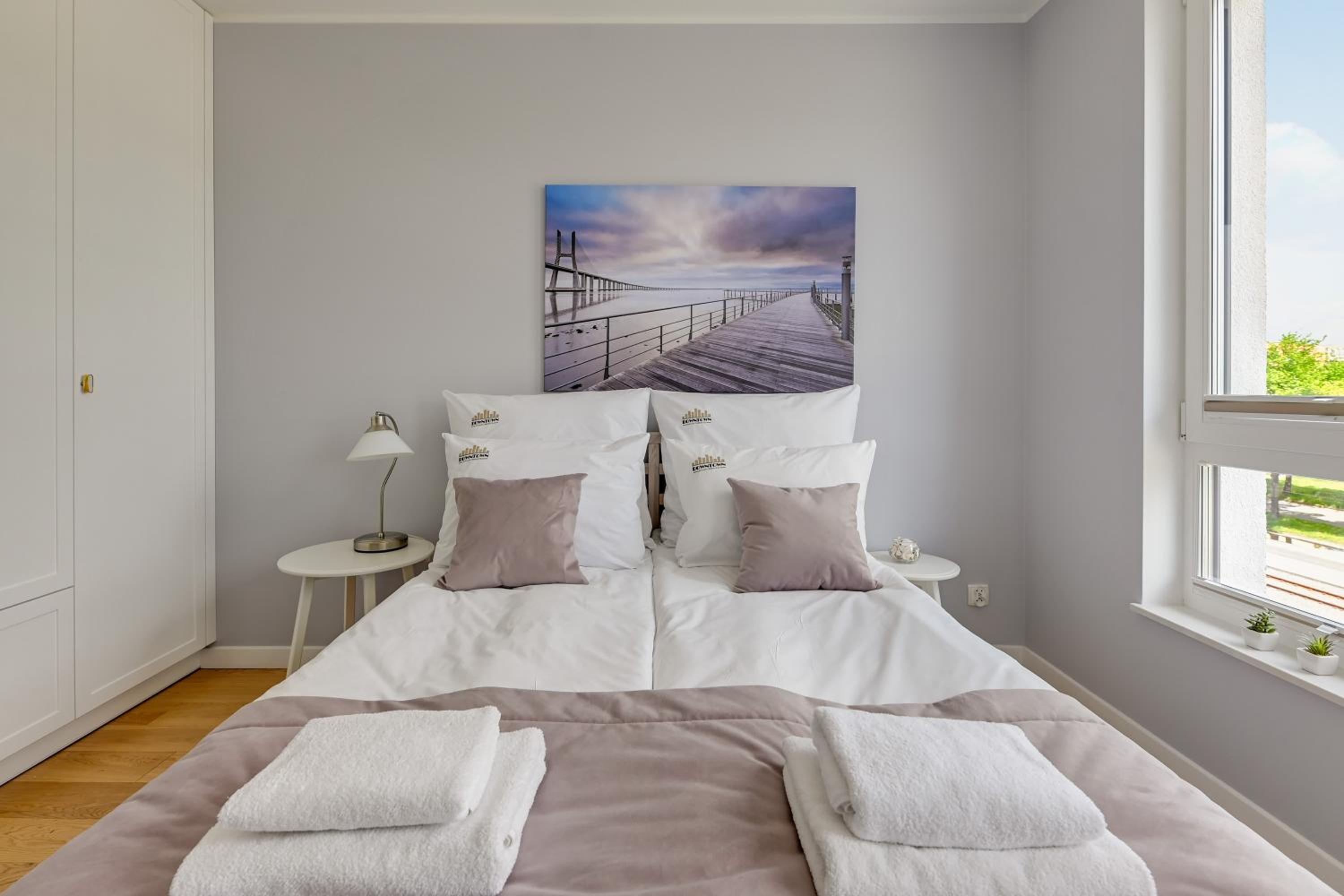 Navio by the Sea by Downtown Apartments