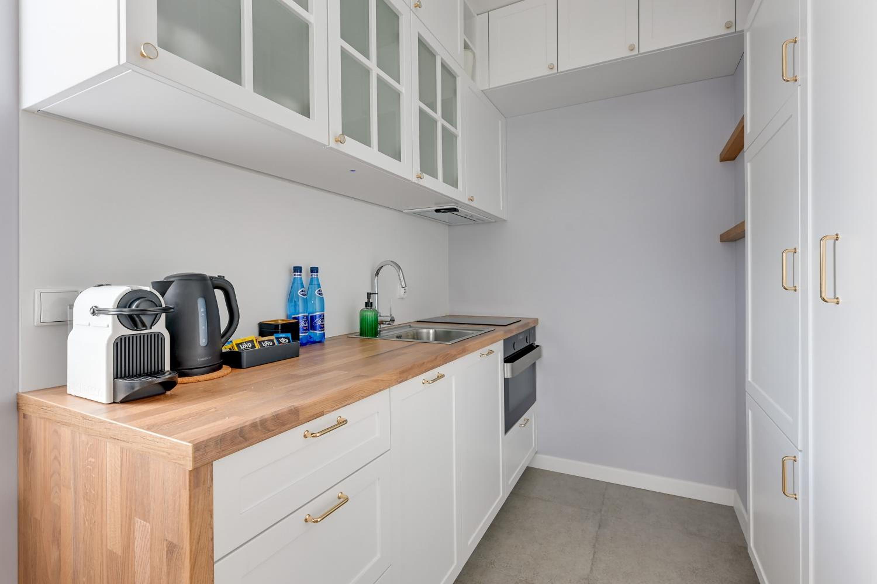 Navio by the Sea by Downtown Apartments