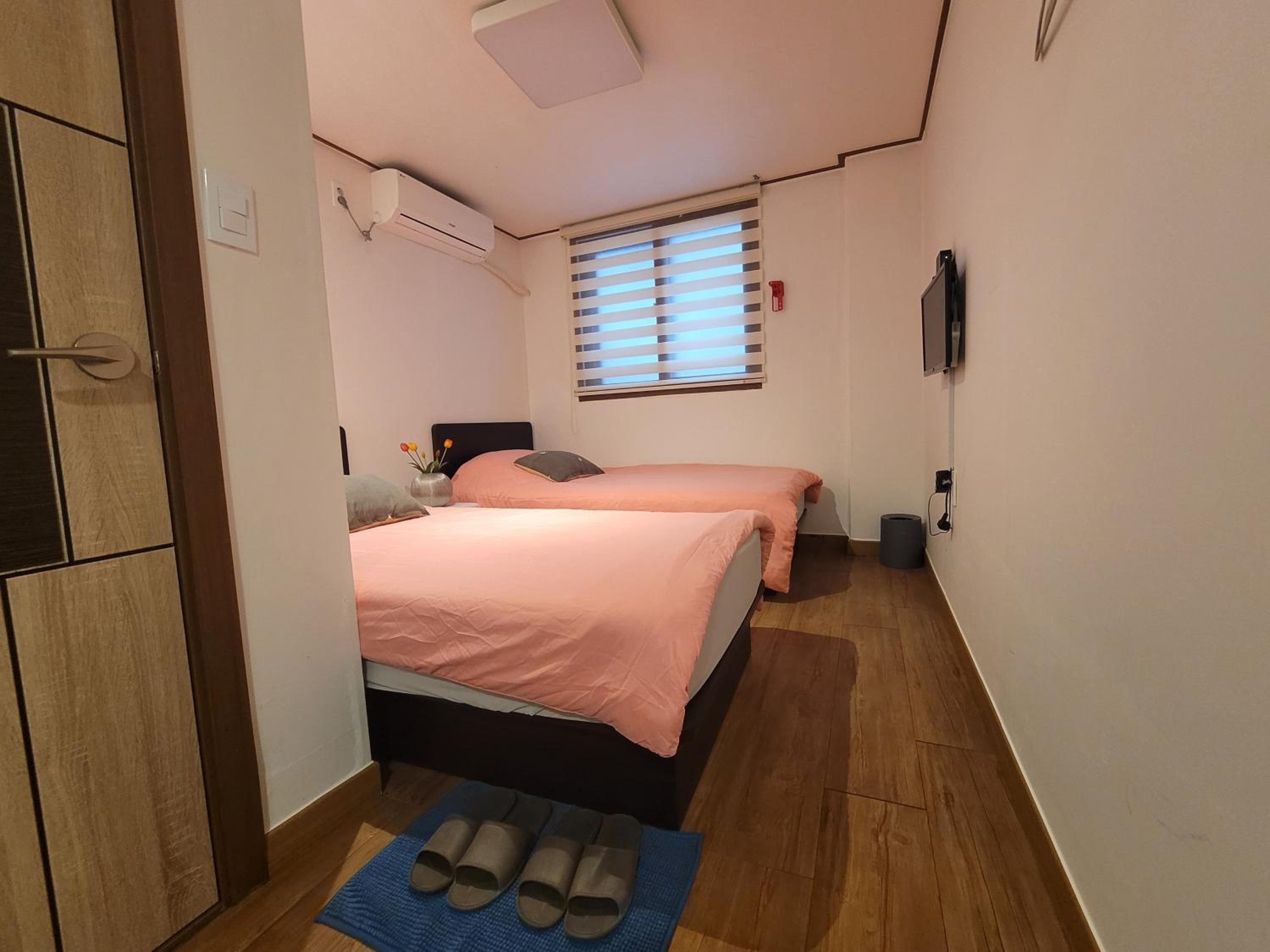 Olive Hostel MyeongDong