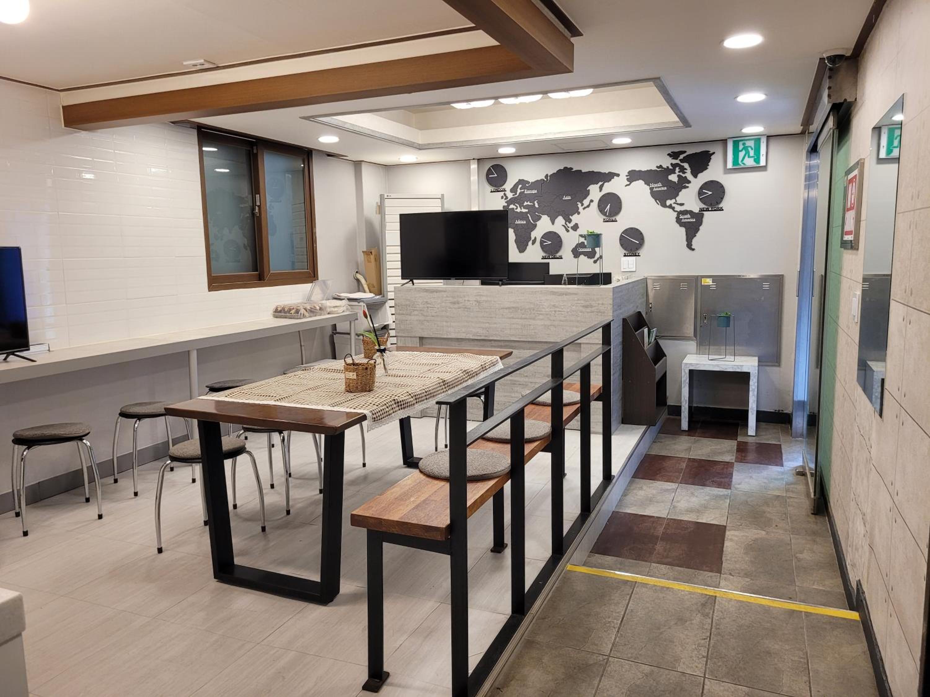 Olive Hostel MyeongDong