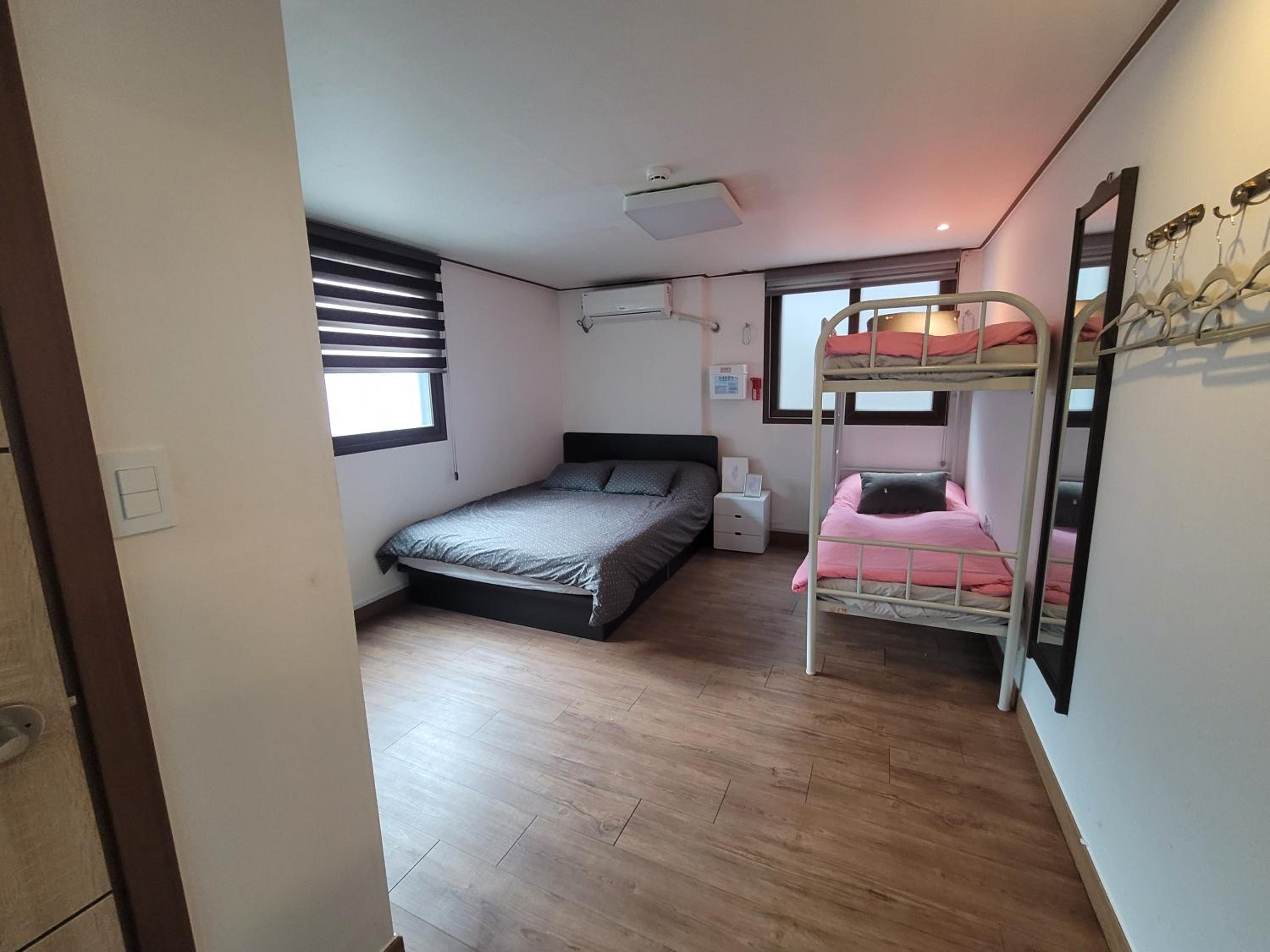 Olive Hostel MyeongDong