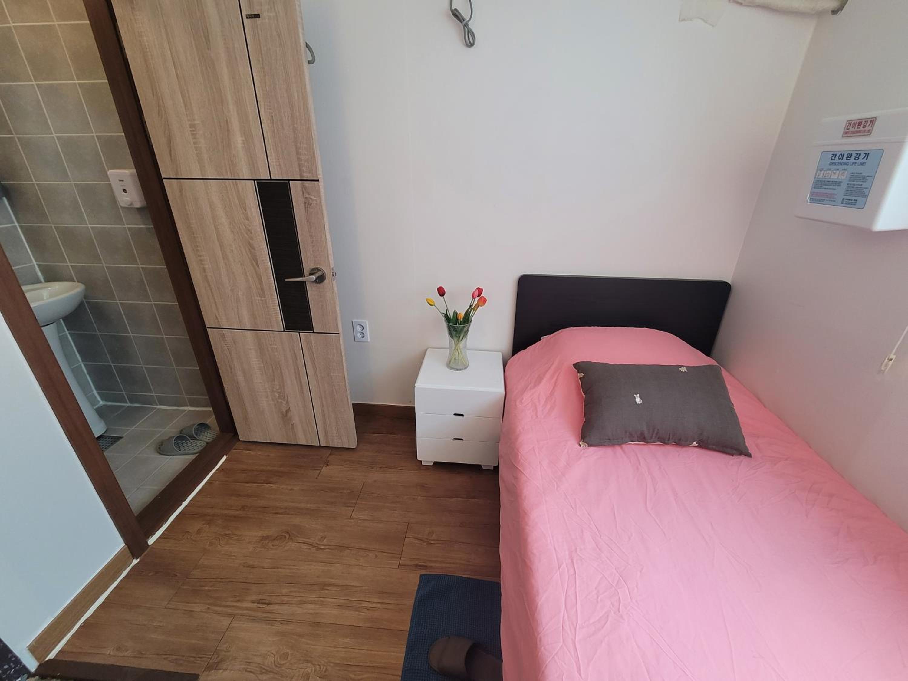 Olive Hostel MyeongDong