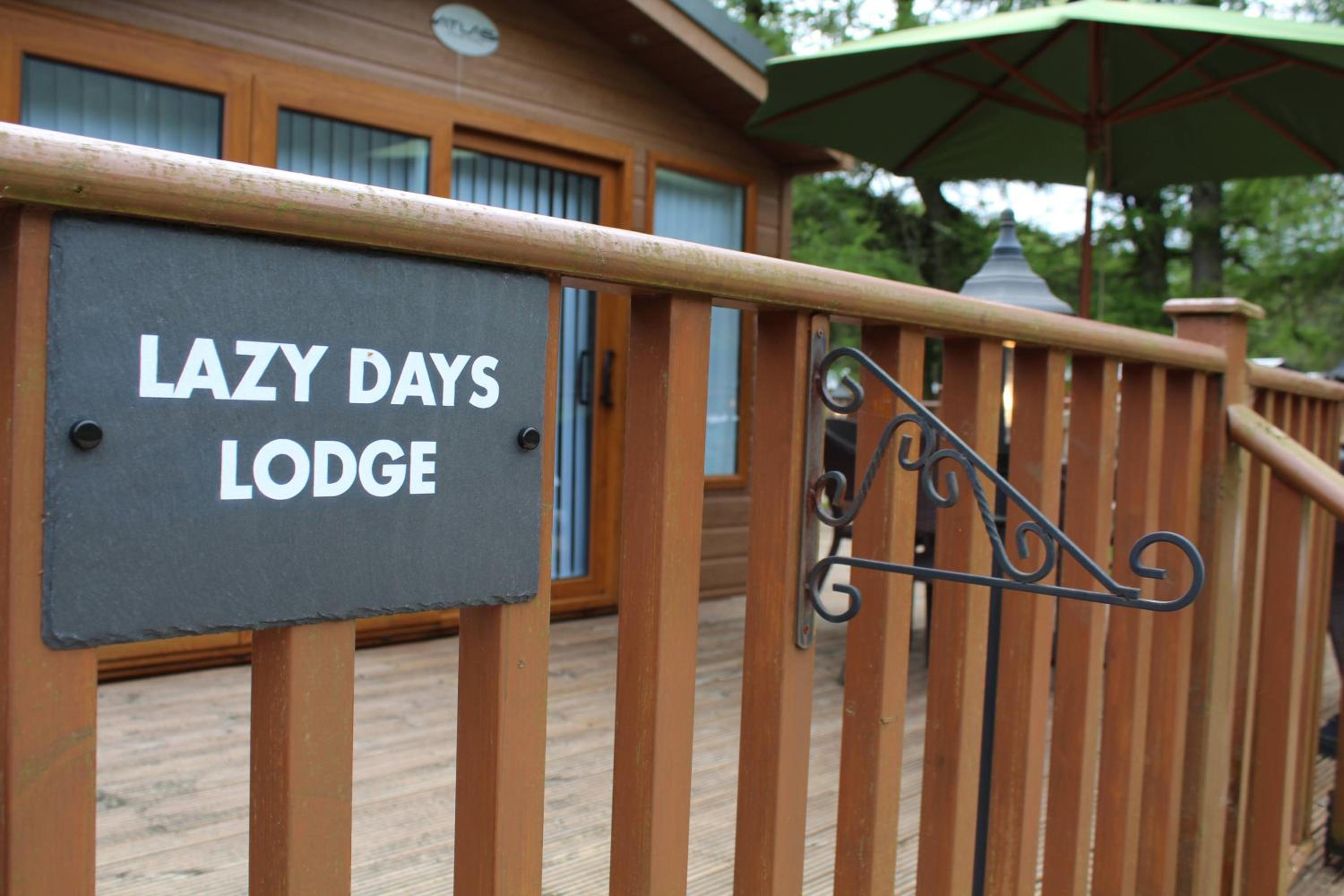 Lazy Days Lodge, Glendevon, Perthshire view 3